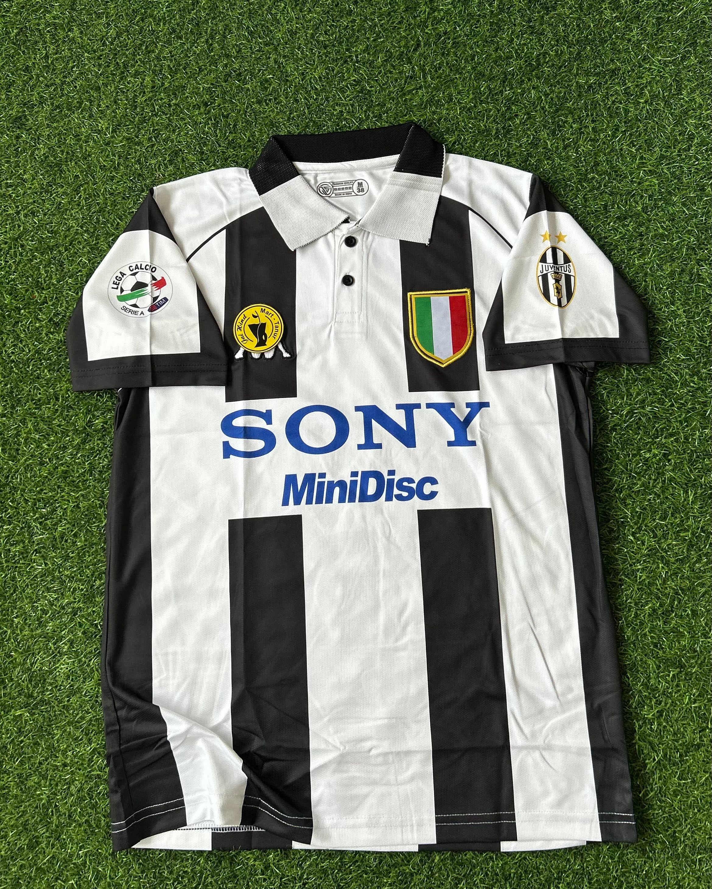 JUVENTUS 1997-98 HOME KIT, HALF SLEEVE POLO EMBROIDERY – JAIHIND