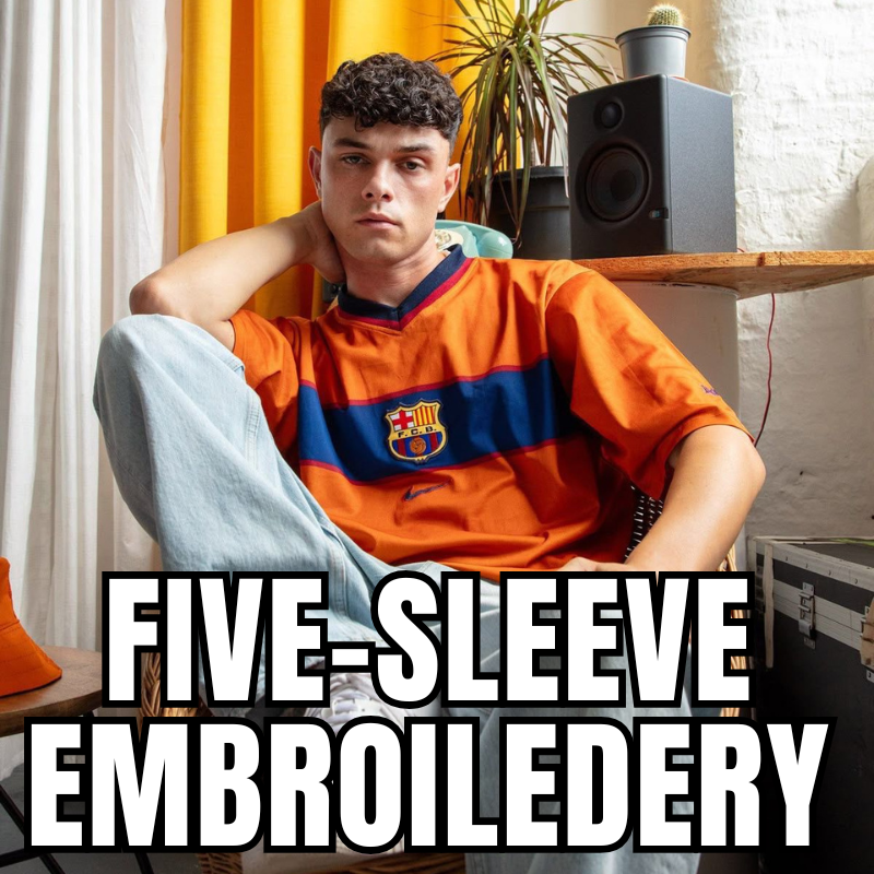 FIVESLEEVE EMBROILEDERY