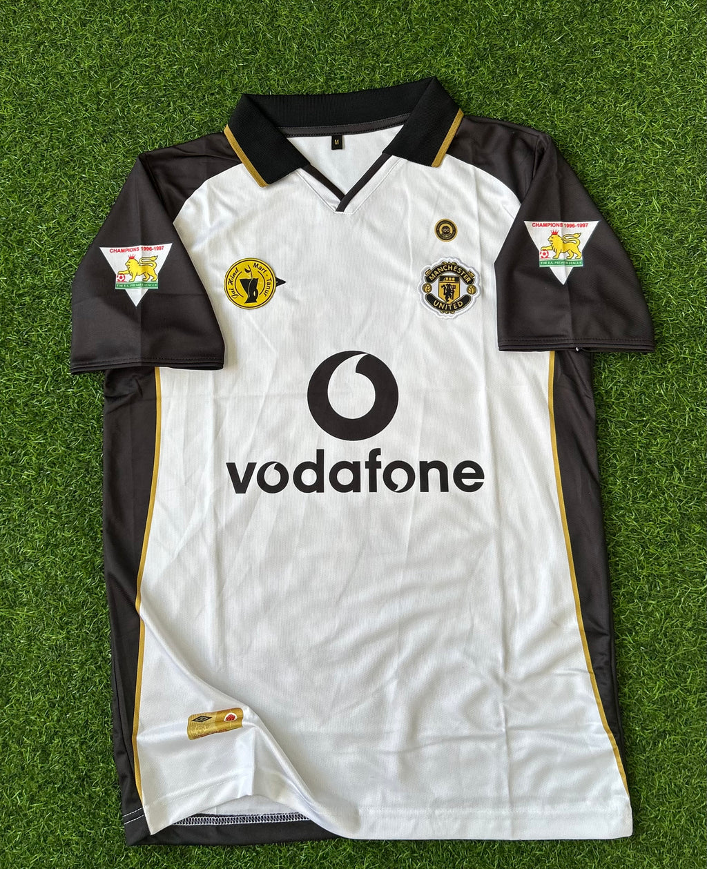 MAN UNITED 2001-02 AWAY JERSEY, HALF SLEEVE POLO EMBROIDERY