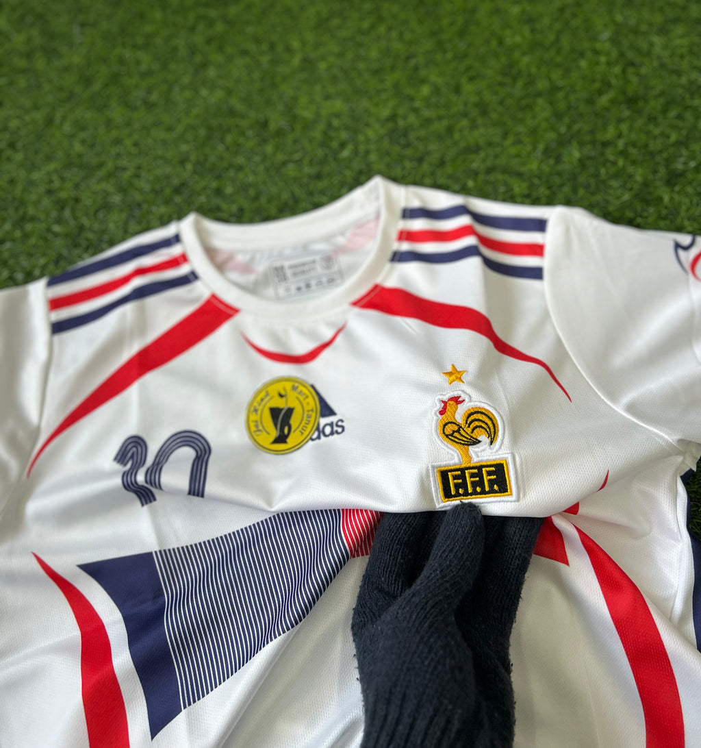 FRANCE 2006 AWAY JERSEY, HALF SLEEVE EMBROIDERY