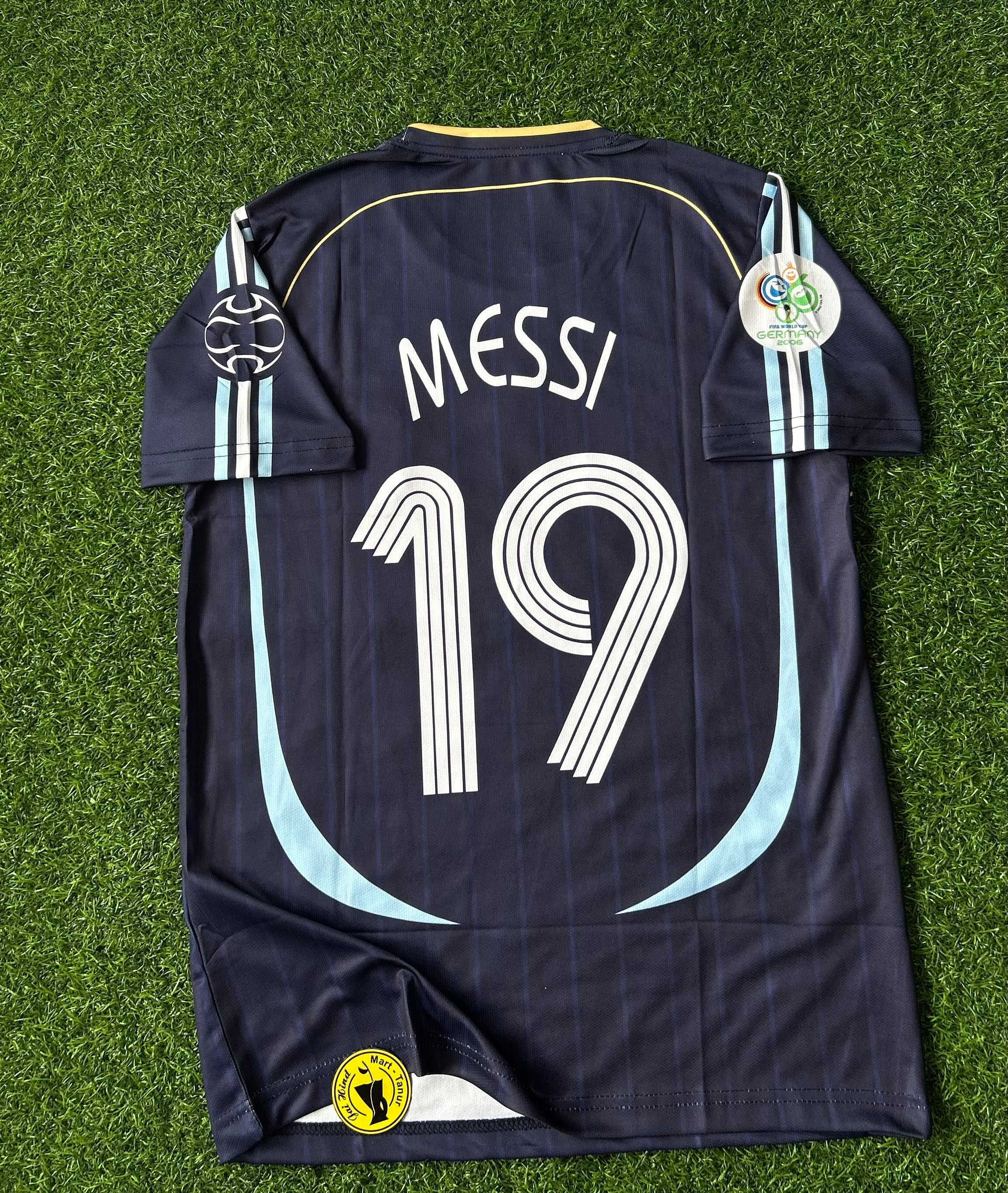 ARGENTINA 2006 AWAY KIT, HALF SLEEVE EMBROIDERY