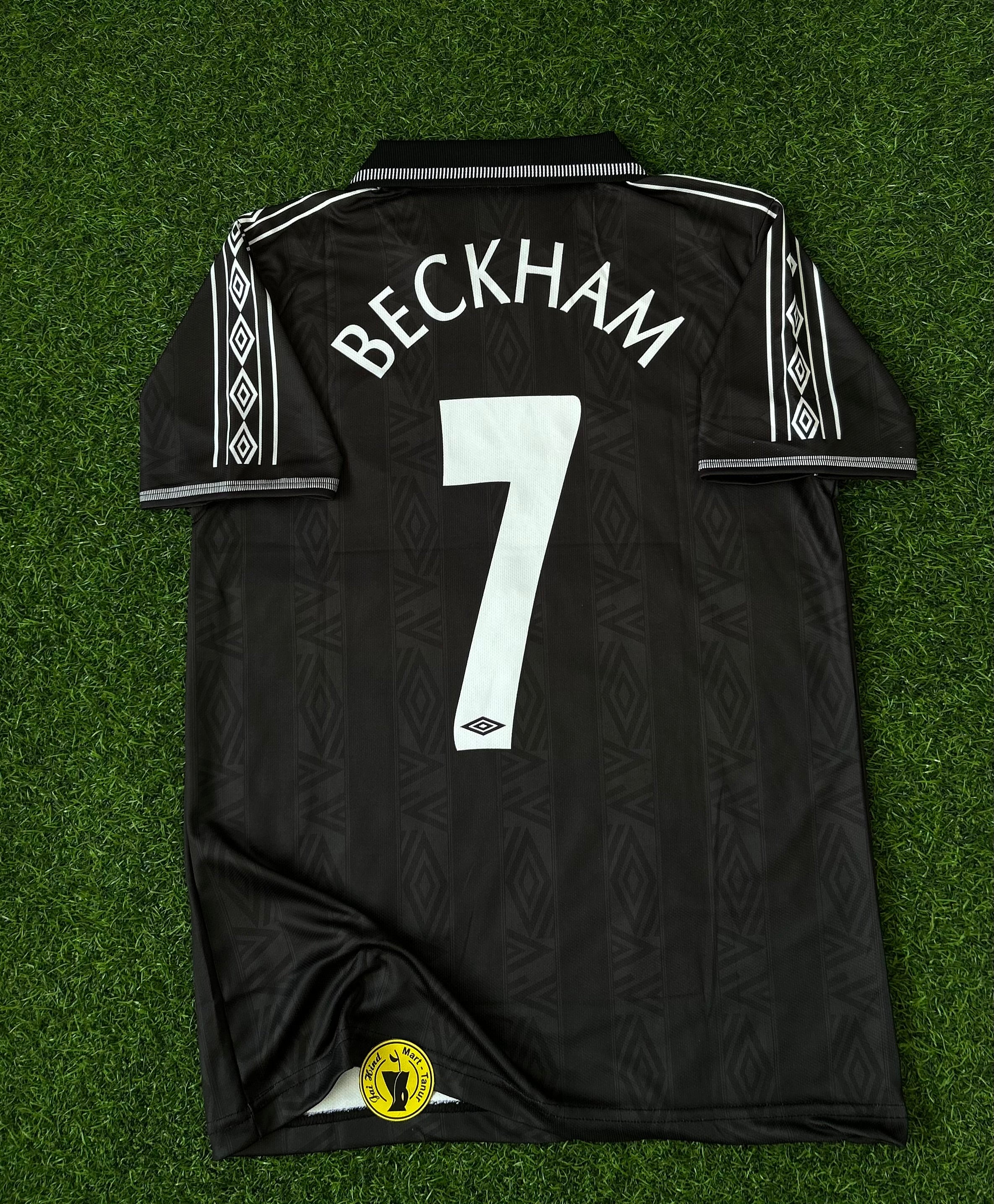 UMBRO BLACK 90s FOOTBALL JERSEY, HALFSLEEVE POLO EMBRODERY