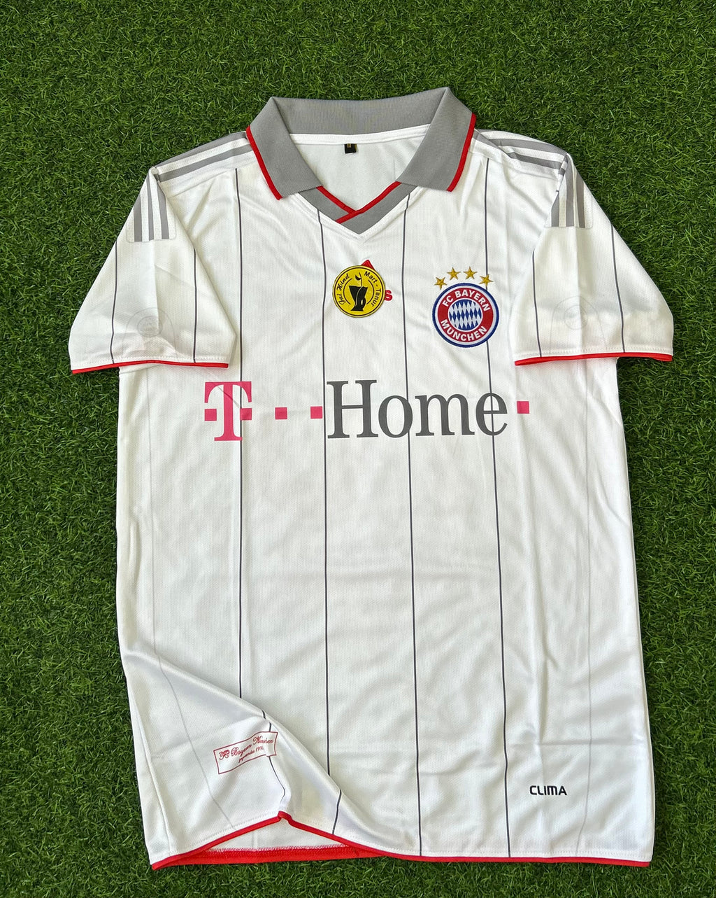 BAYERN MUNICH 2009-10 THIRD JERSEY, HALF SLEEVE  POLO  EMBROIDERY