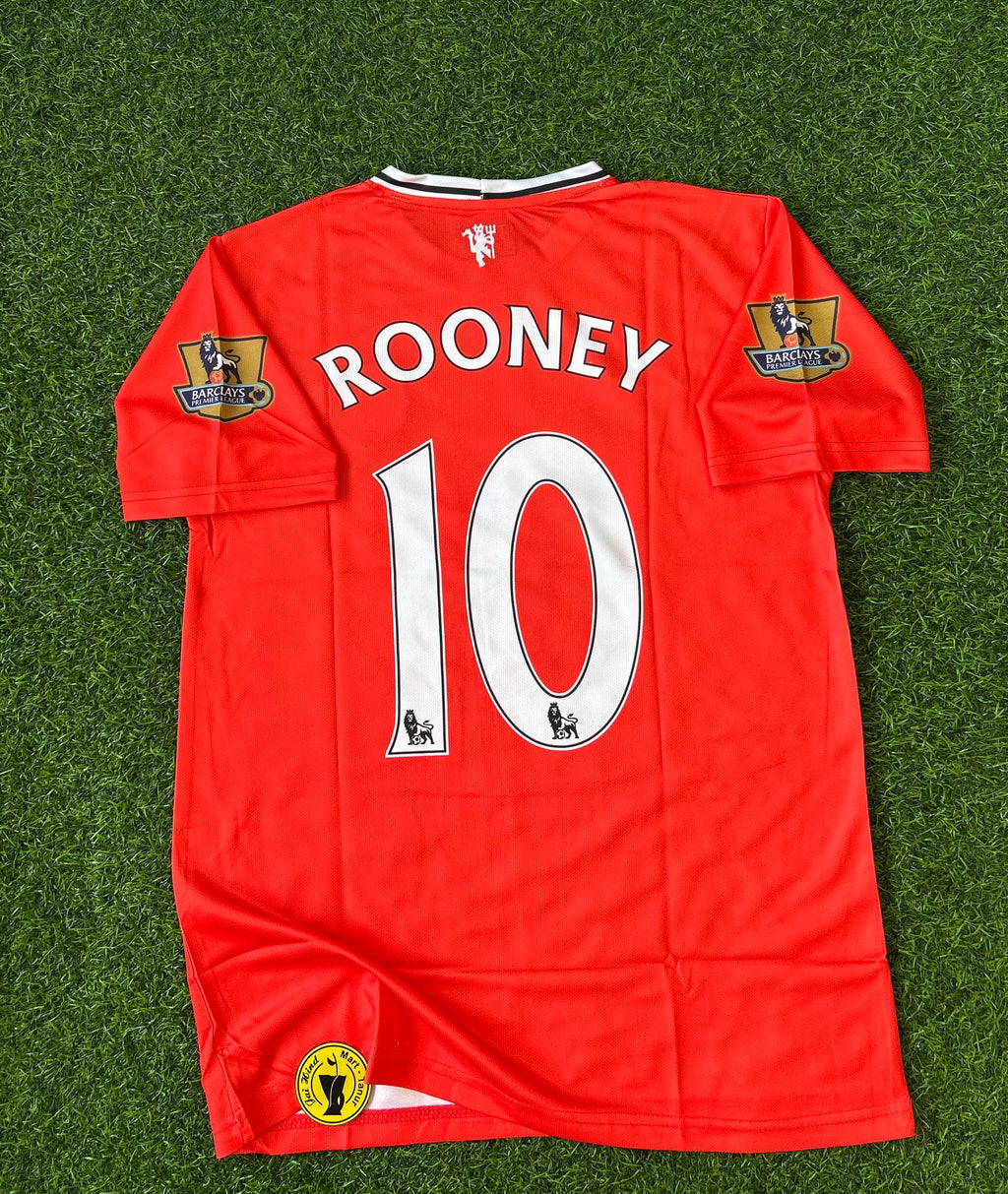 MAN UNITED 2011-12 HOME KIT, HALF SLEEVE EMBROIDERY