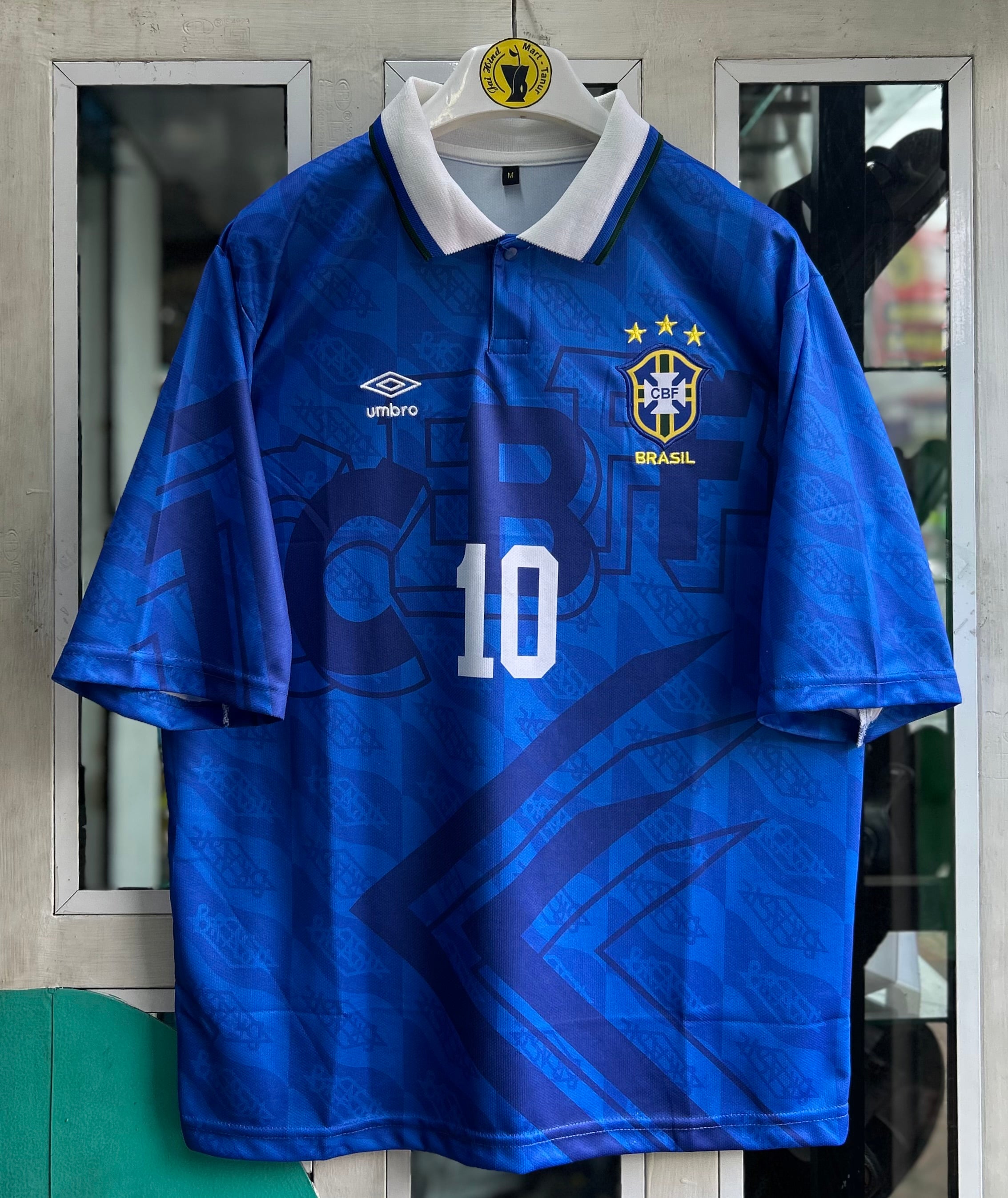 BRAZIL 1992 AWAY KIT, FIVE SLEEVE POLO EMBROIDERY