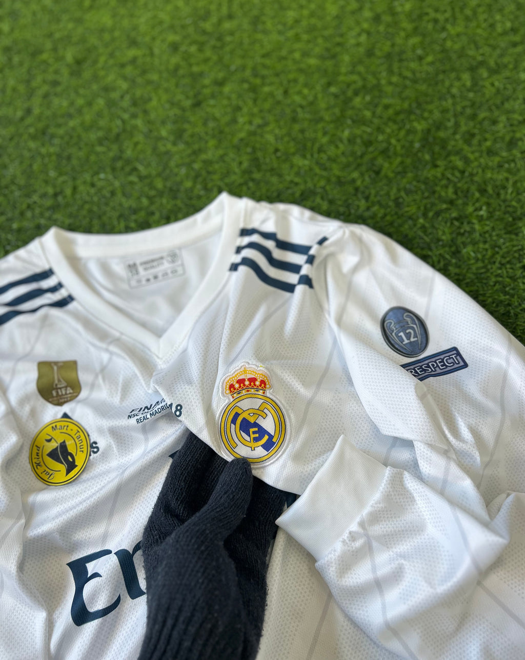 REAL MADRID 2017-18 SEASON HOME KIT.FULLSLEEVE EMBROIDERY