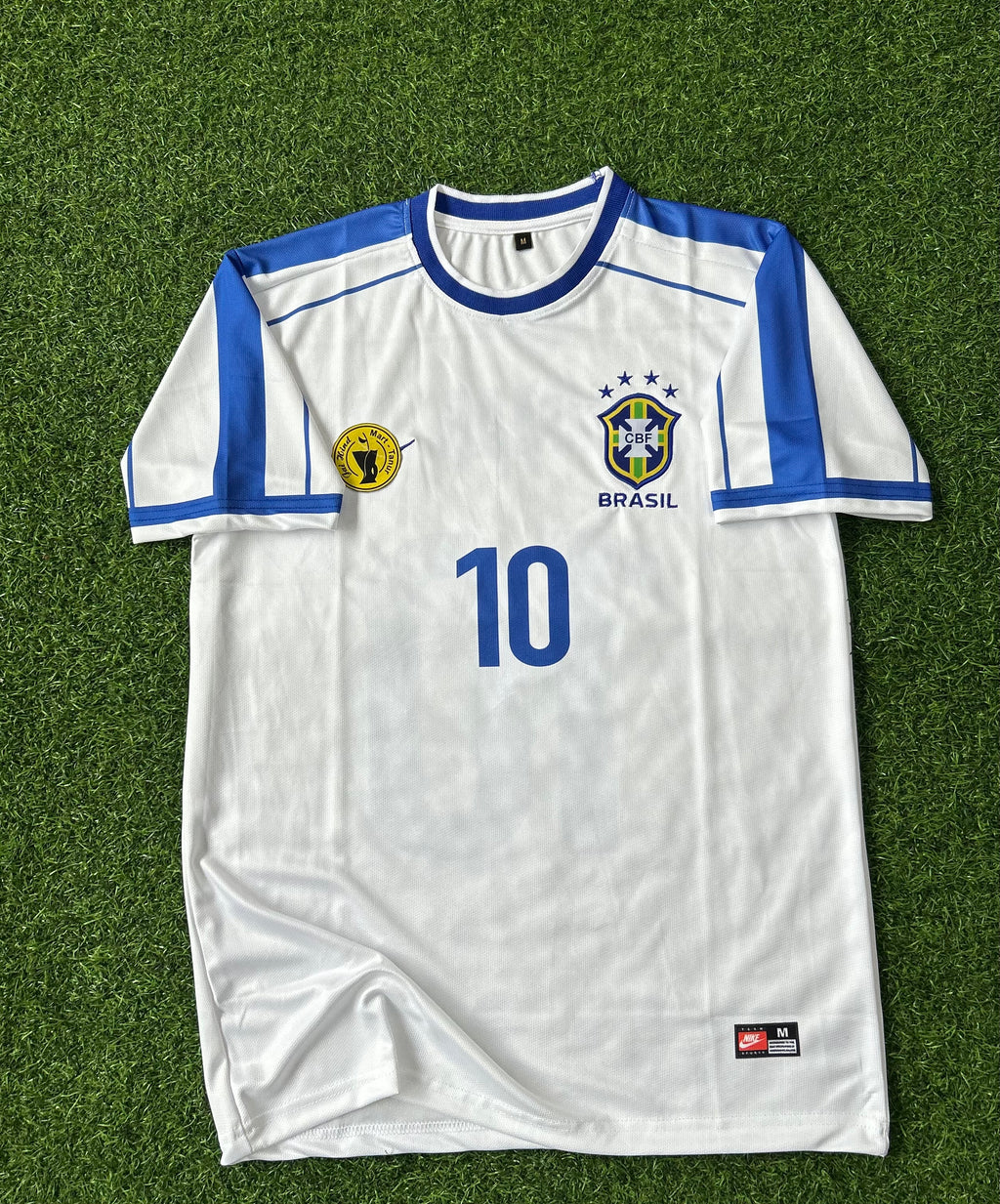 BRAZIL 1998 THIRD KIT, HALF SLEEVE EMBROIDERY
