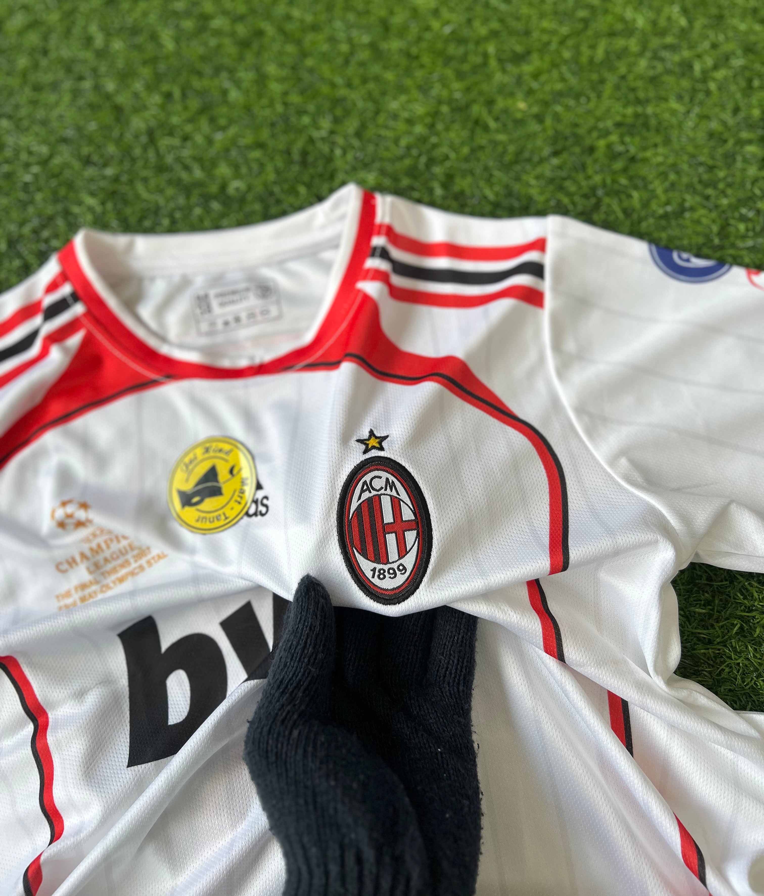 AC MILAN 2006-07 AWAY KIT, HALF SLEEVE EMBROIDERY