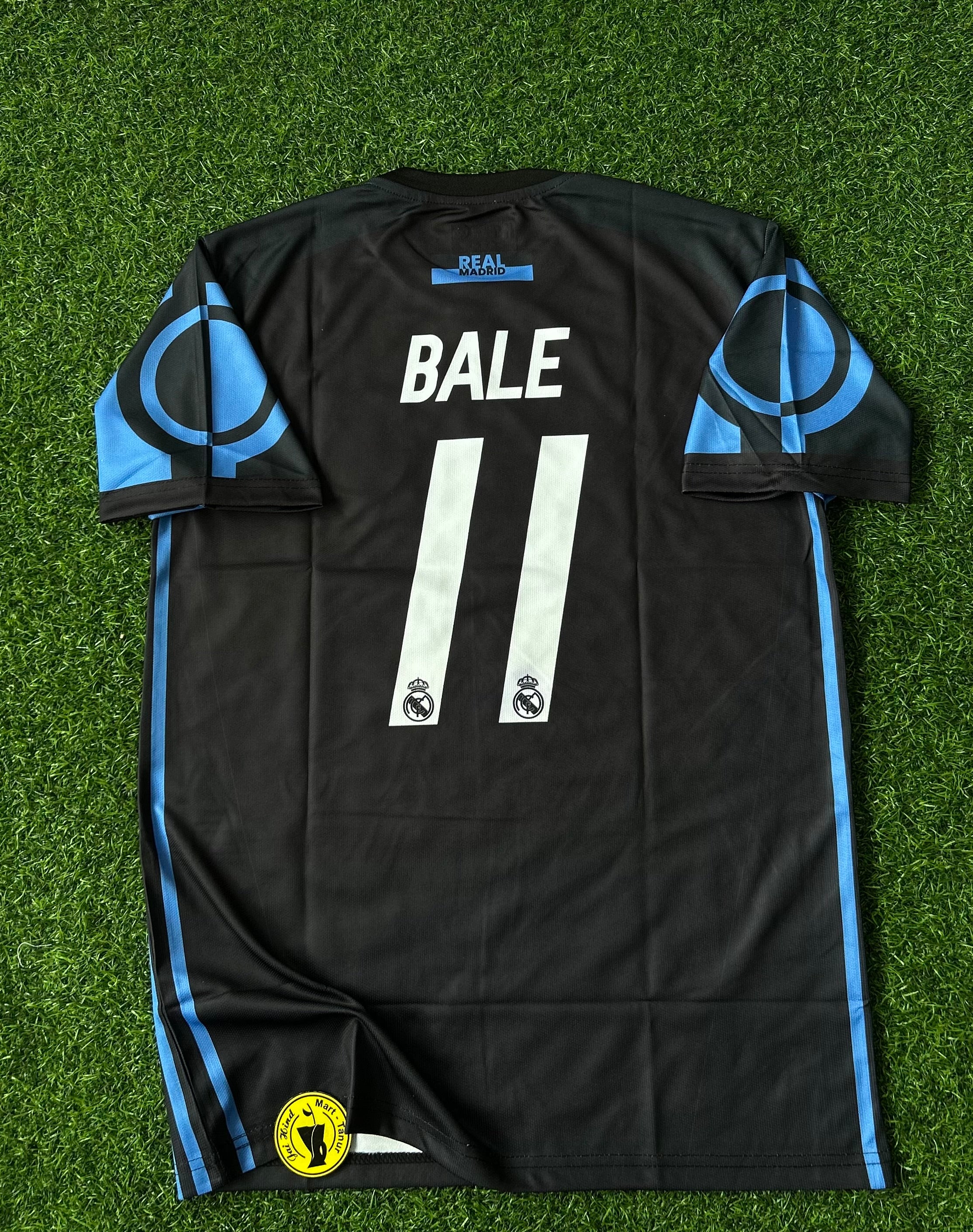 REAL MADRID 2016-17 THIRD KIT, HALF SLEEVE EMBROIDERY