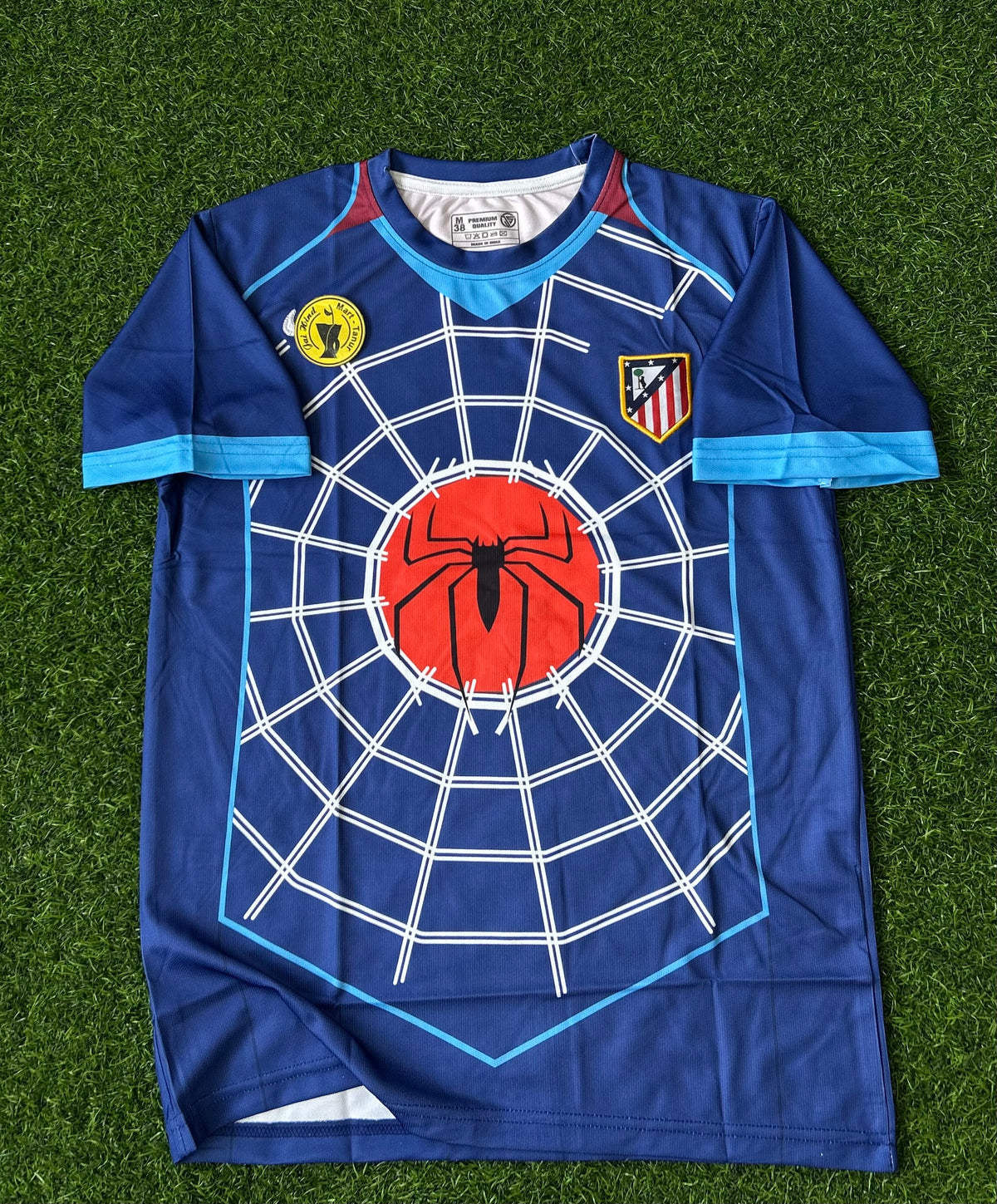 ATLETICO MADRID 2004-05 AWAY JERSEY, HALF SLEEVE  EMBROIDERY