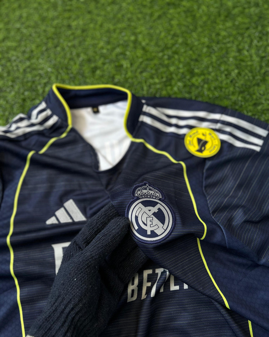 REAL MADRID 2025-26 SEASON AWAY KIT. HALFSLEEVE EMBROIDERY
