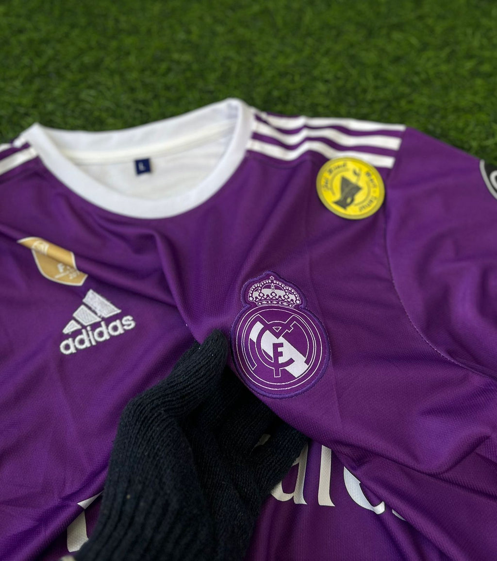 REAL MADRID 2016/17 AWAY UCL FINAL KIT  RONALDO HALFSLEEVE EMBROILEDERY PREMIUM