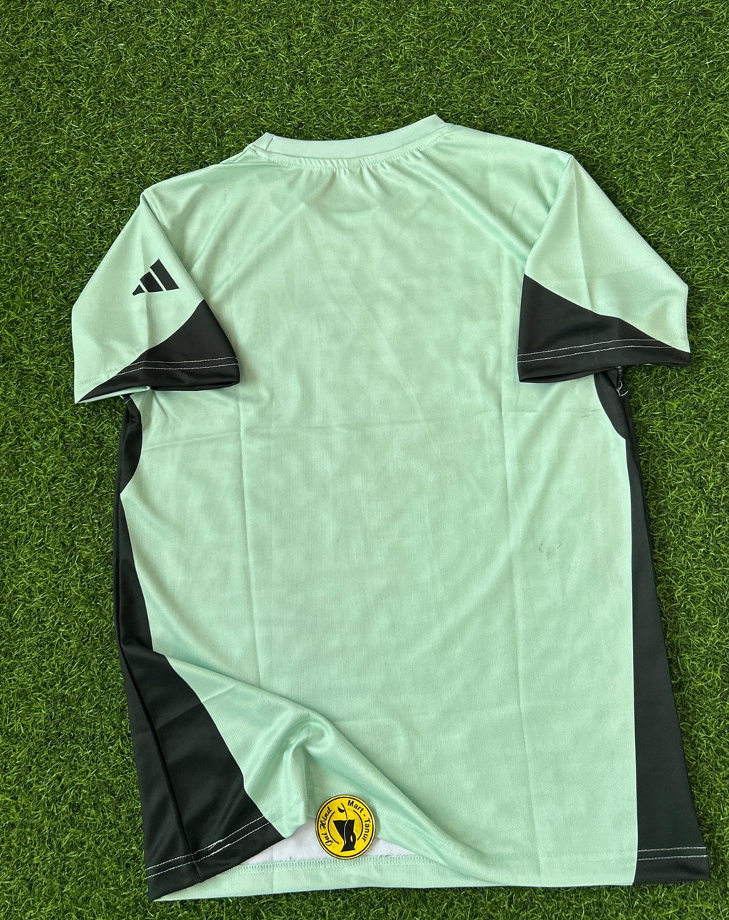 REAL MADRID 2025-26 SEASON TRAINING KIT. HALFSLEEVE SUBLIMATION