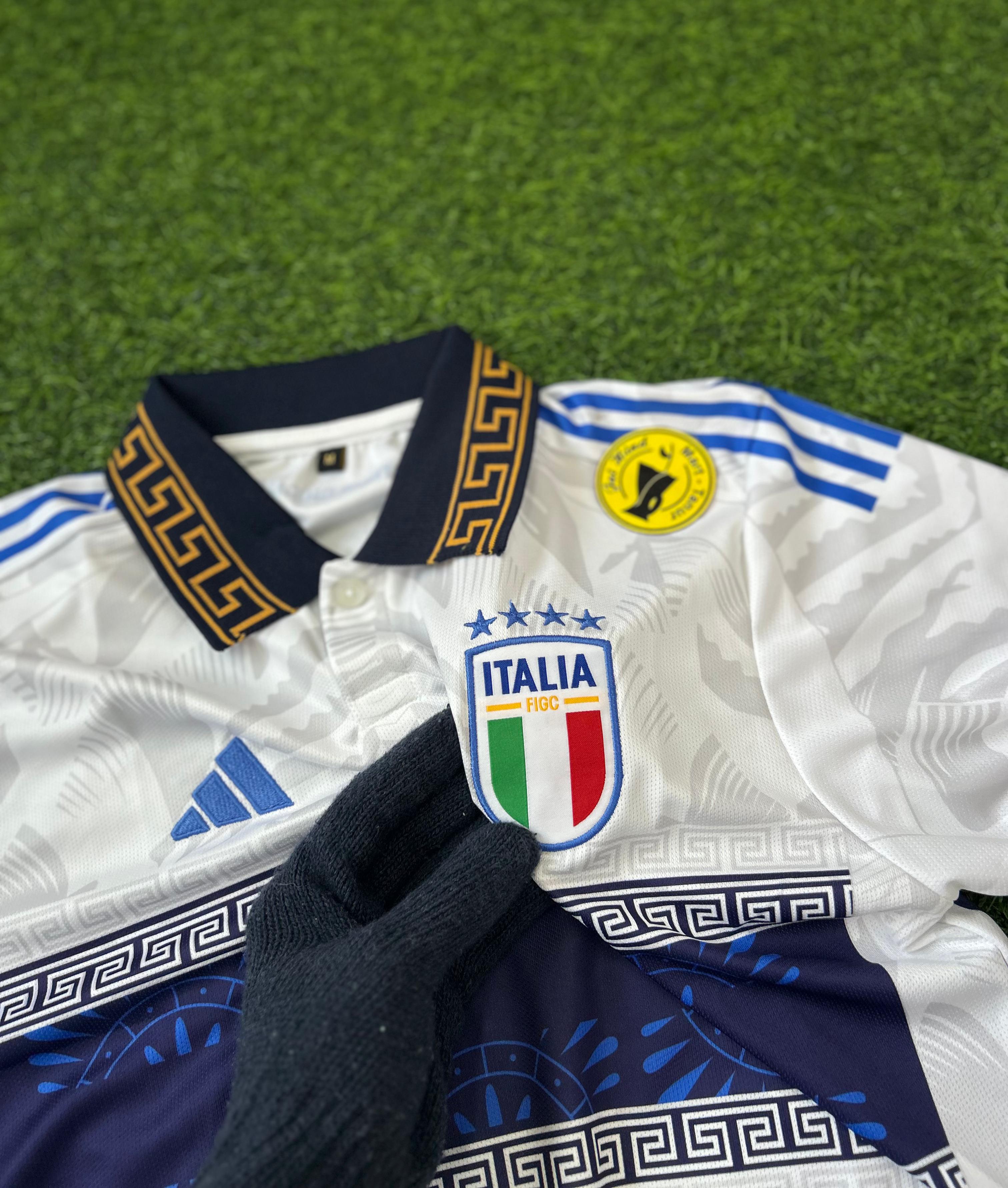 ITALY × GUCCI (2024–25) – SPECIAL EDITION MALDINI EDITION Retro Polo T-Shirt (Half Sleeve, Embroidered)