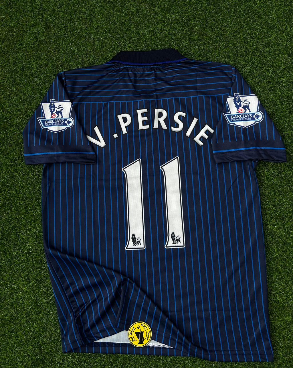 ARSENAL 2009–10 AWAY KIT – V. PERSIE Retro Polo T-Shirt (Half Sleeve, Embroidered)
