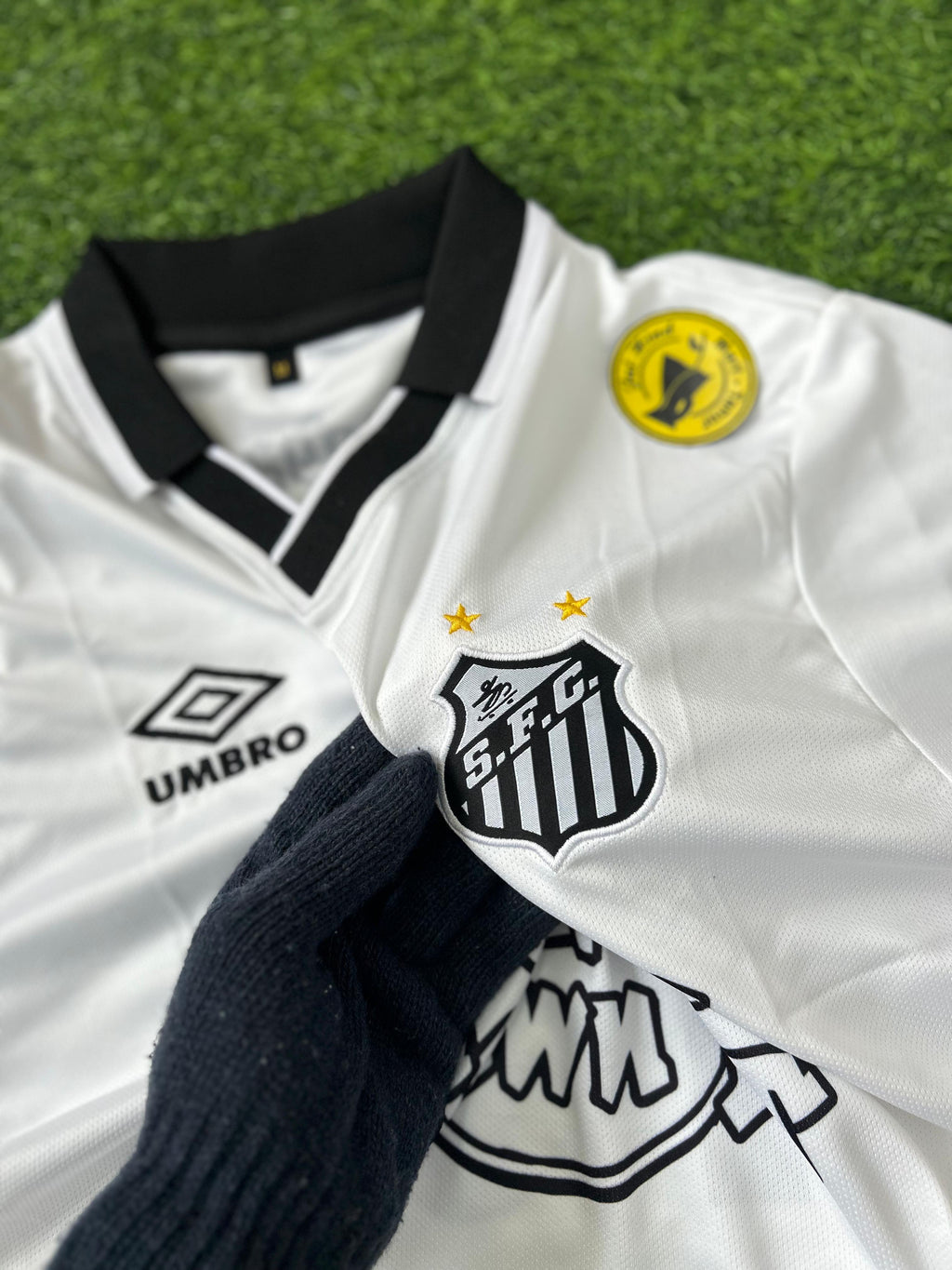 SANTOS FC × CHARLIE BROWN JR“Marginal Alado” Special Edition Kit Neymar Jr Edition  Half-Sleeve Polo T-Shirt (Embroidered)