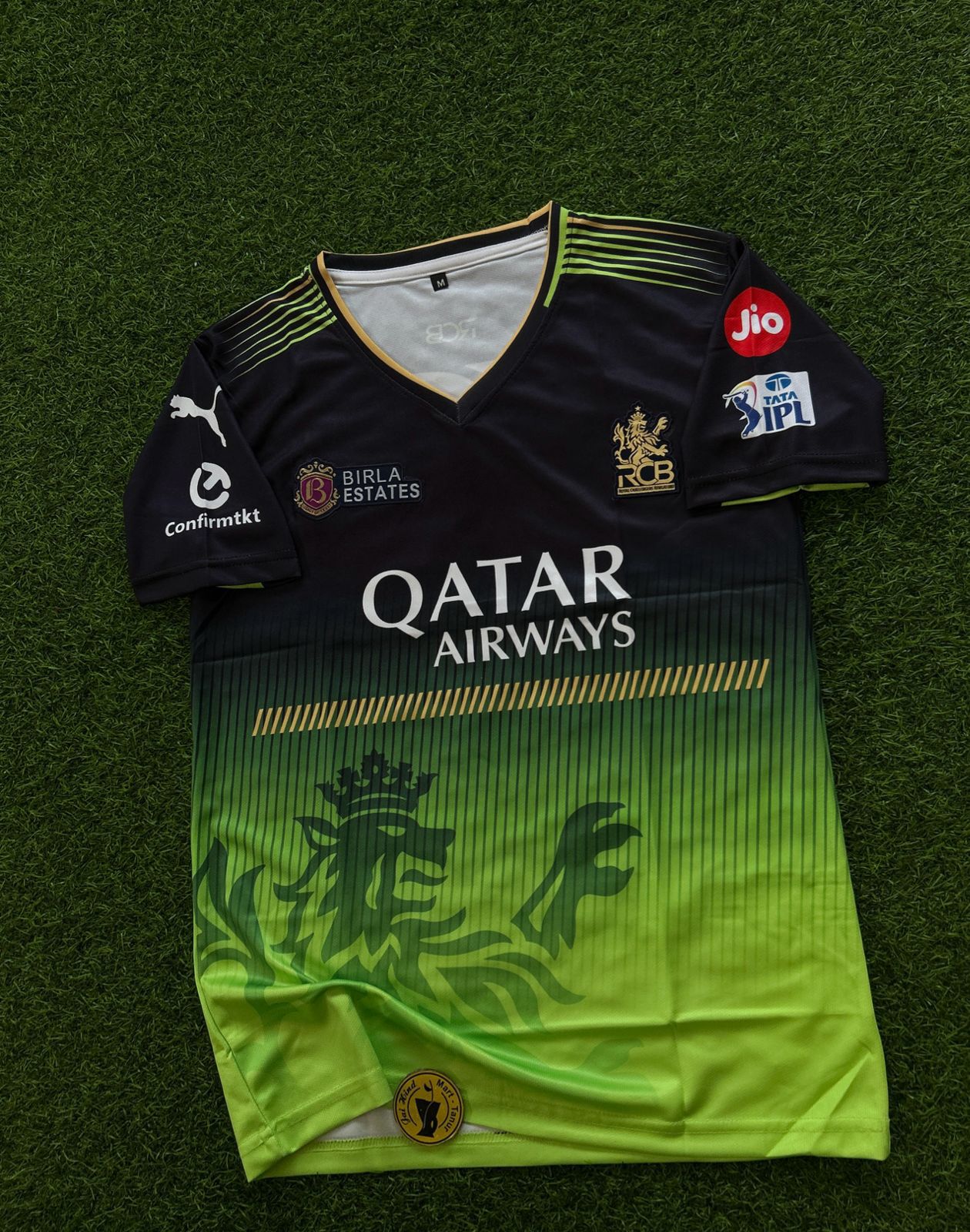 Royal Challengers Bengaluru (RCB) IPL Kit Virat Cricket Jersey – Half Sleeve V-Neck Embroidery