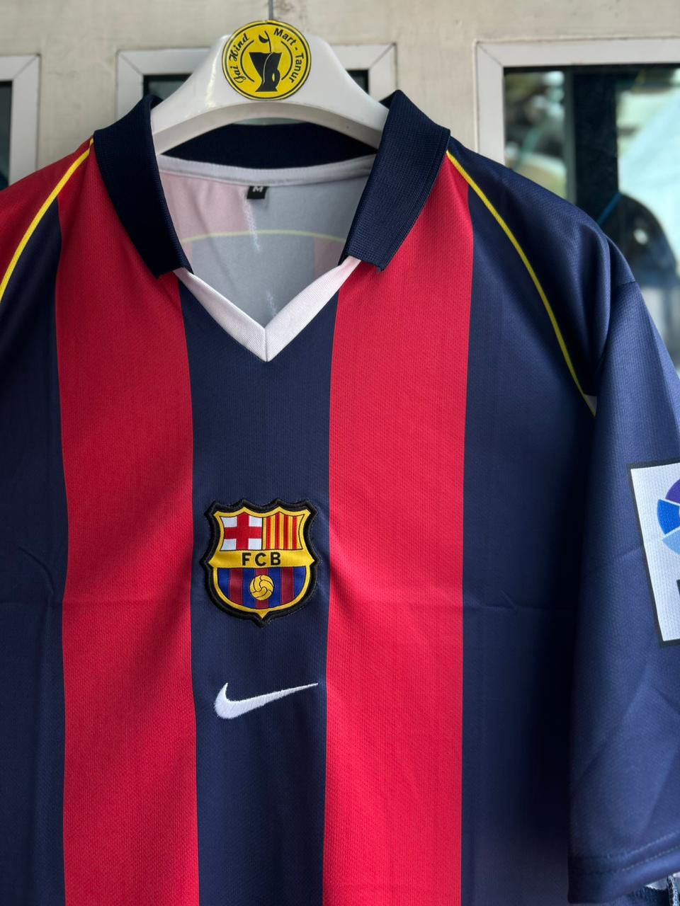 FC Barcelona 2001–02 Home Kit – Ronaldinho (Retro) Five-Sleeve Embroidered Polo