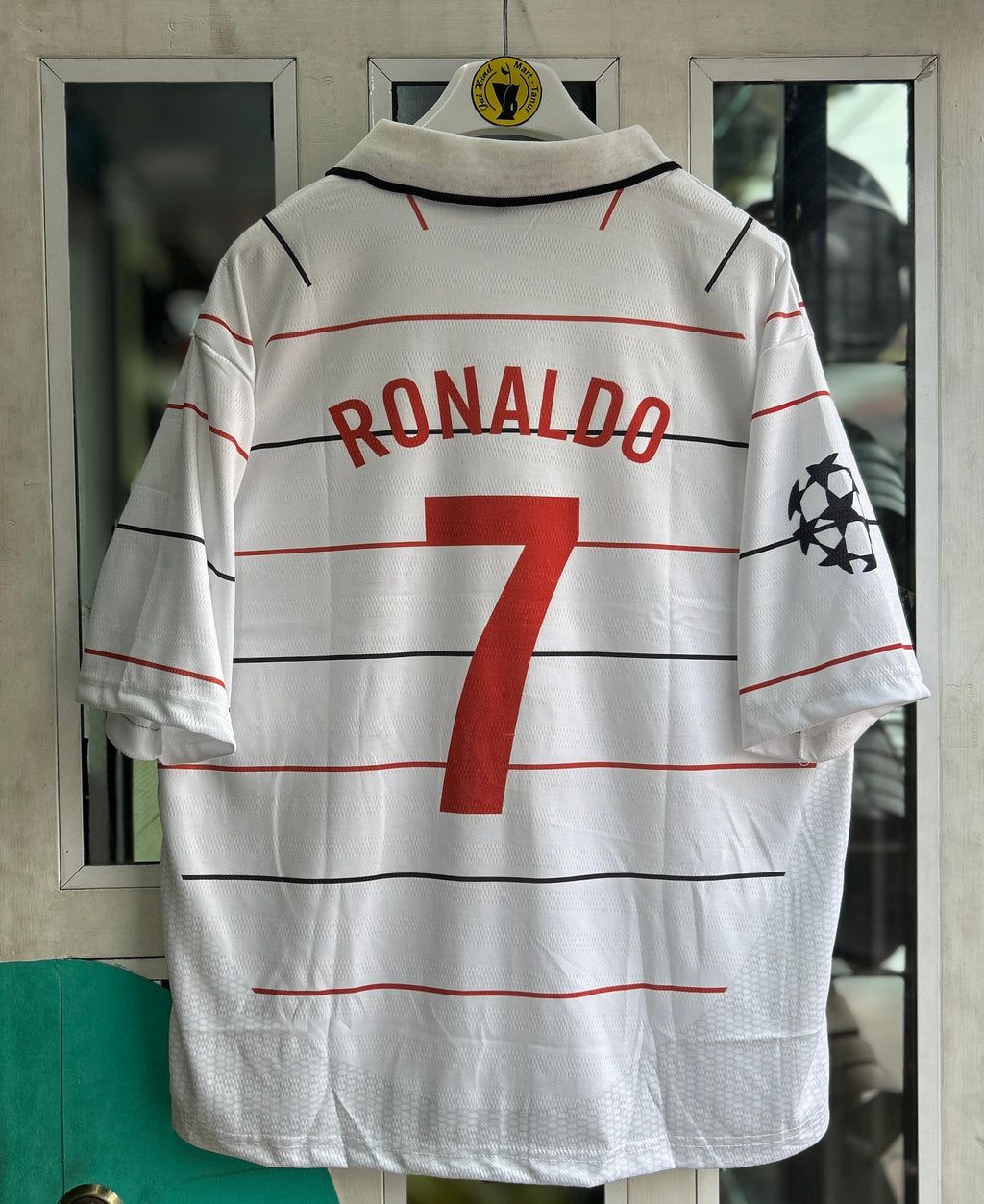 MAN UNITED 2003–2005 Third Kit – C. Ronaldo Five-Sleeve Embroidered Polo (Retro)