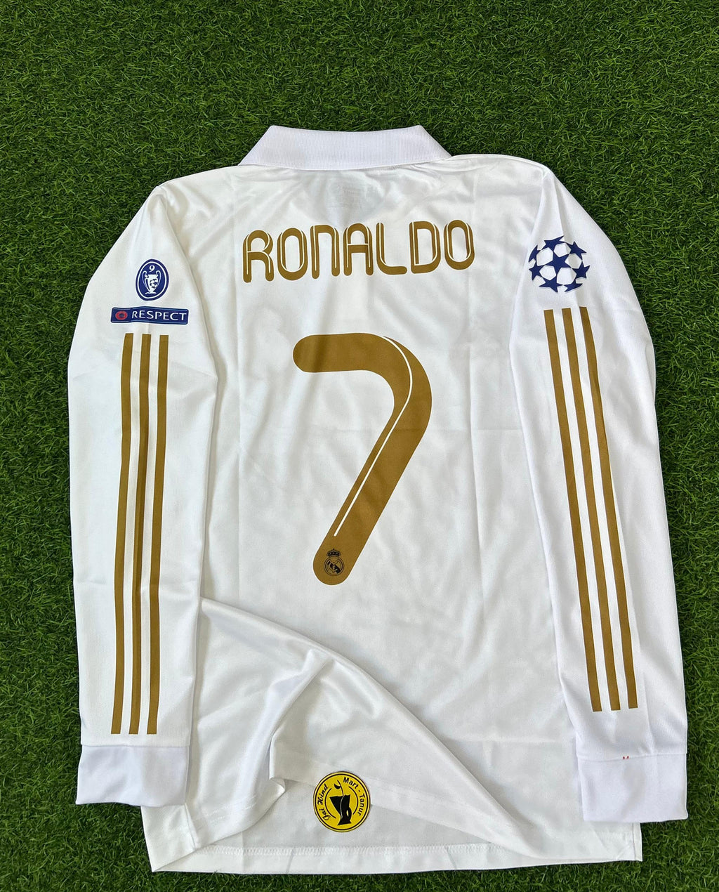 REAL MADRID 2011–2012 HOME KIT C RONALDO FULLSLEEVE POLO EMBROILDERY
