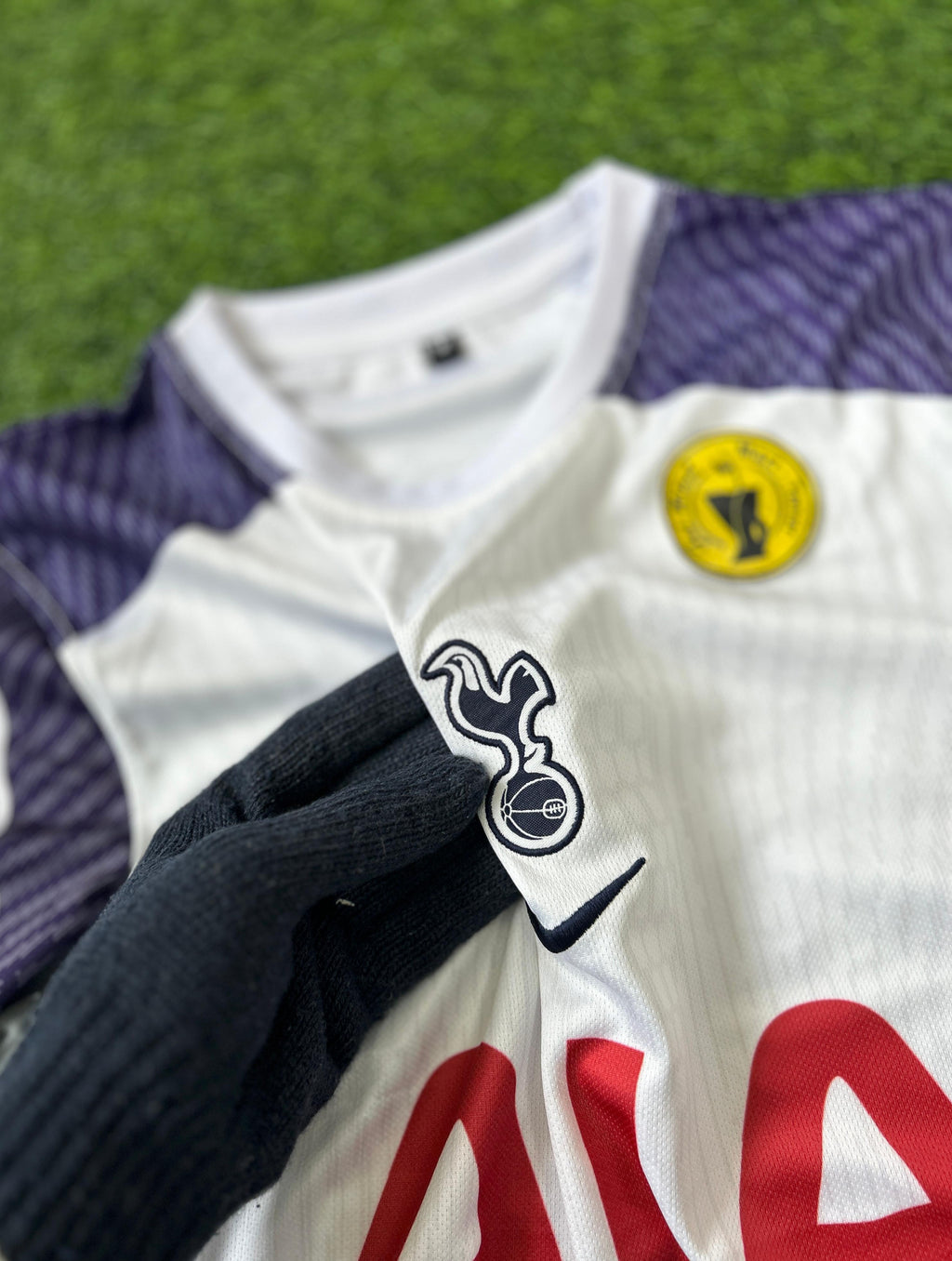 TOTTENHAM 2025-26 HOME KIT .HALFSLEEVE EMBROIDERY