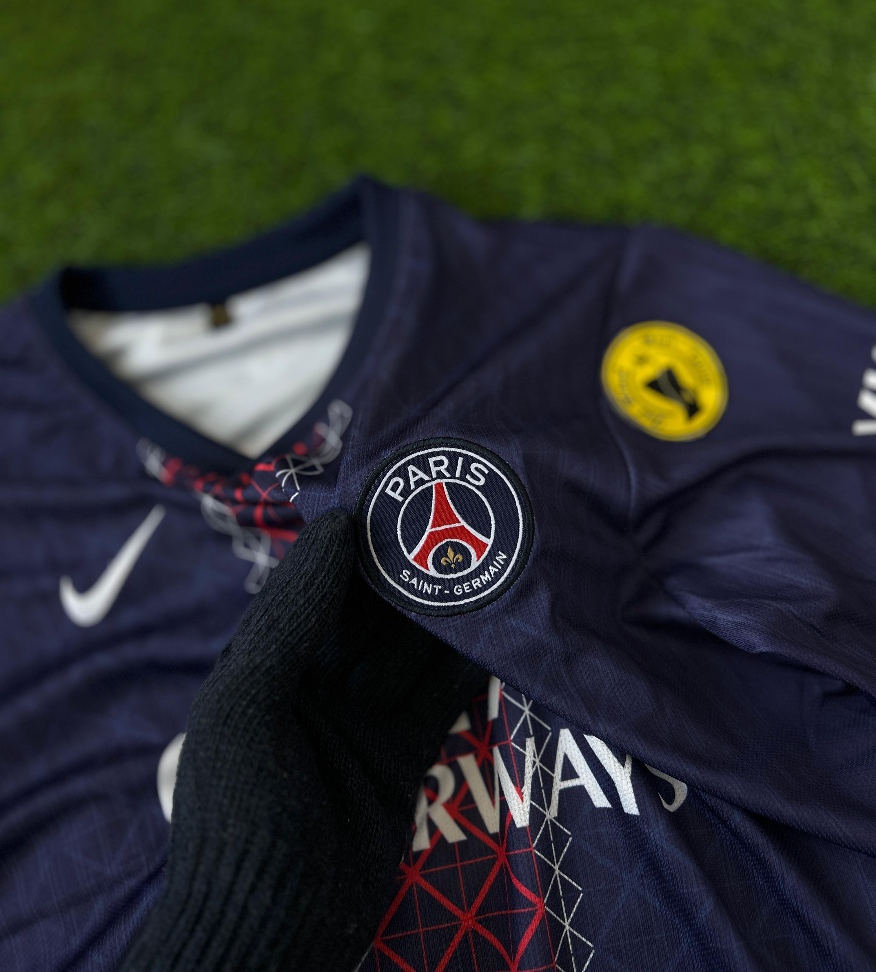 PSG 2025-26 SEASON HOME KIT . HALFSLEEVE EMBROIDERY