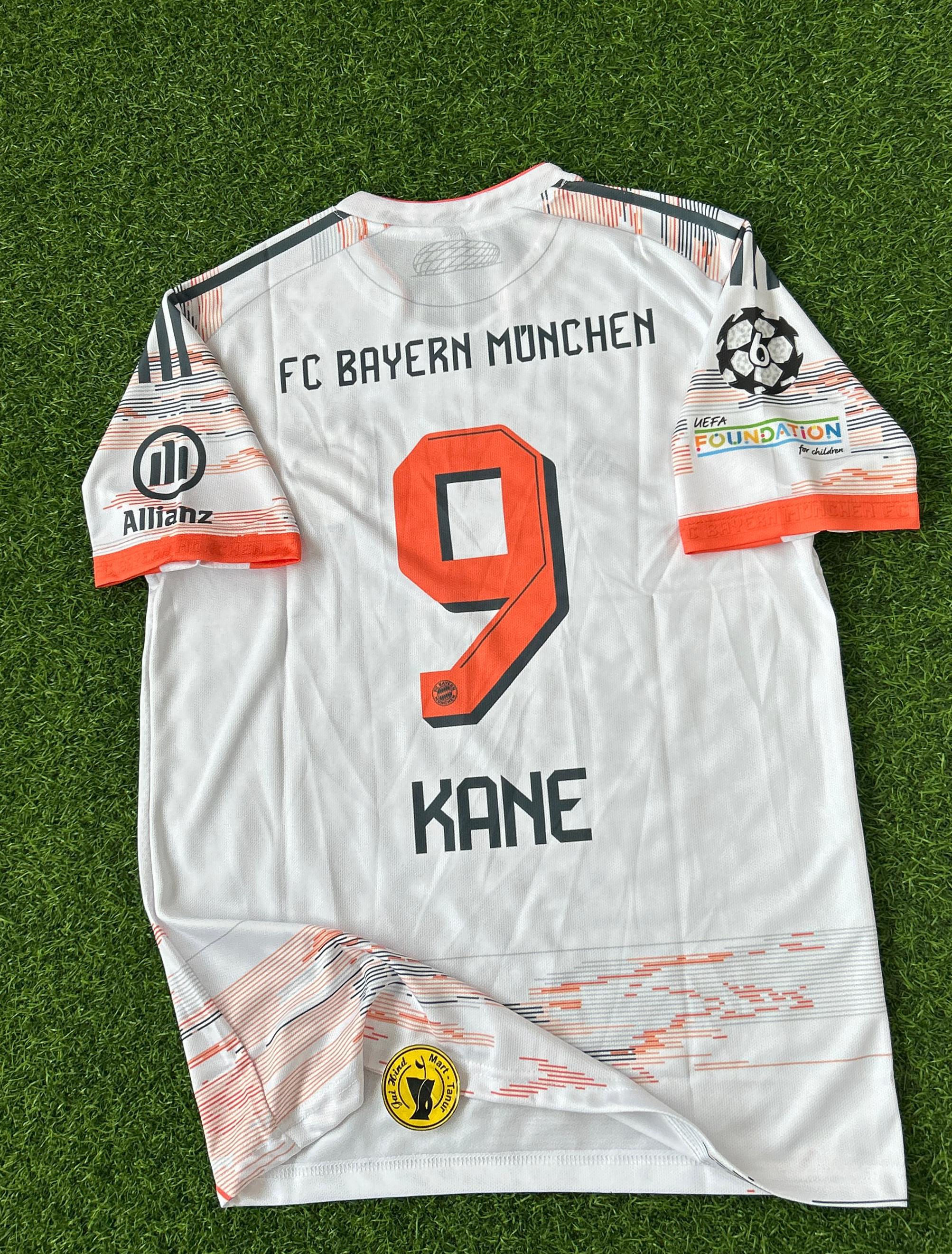 BAYERN MUNICH 2025-26 SEASON AWAY KIT. HALFSLEEVE EMBROIDERY