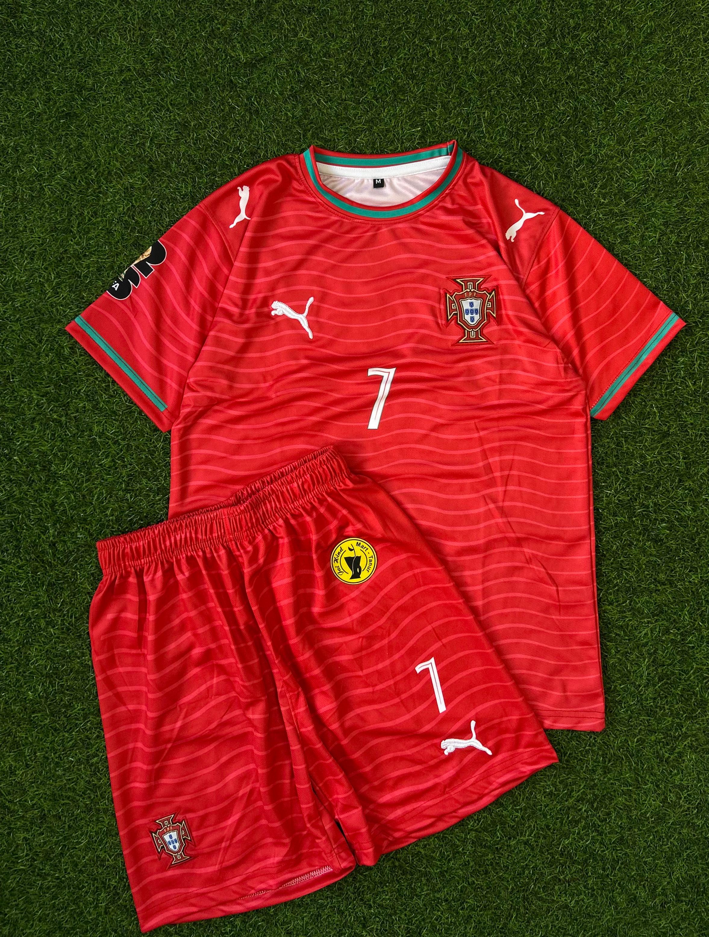 PORTUGAL 2026 WORLD CUP HOME KIT. HALFSLEEVE EMBROIDERY  SETT