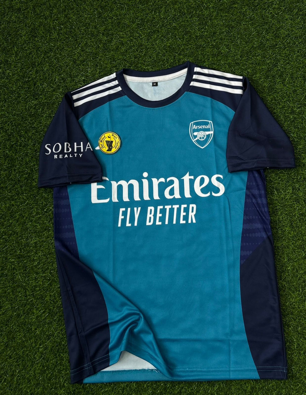 ARSENAL 2025-26 SEASON TRAINING KIT. HALFSLEEVE SUBLIMATION