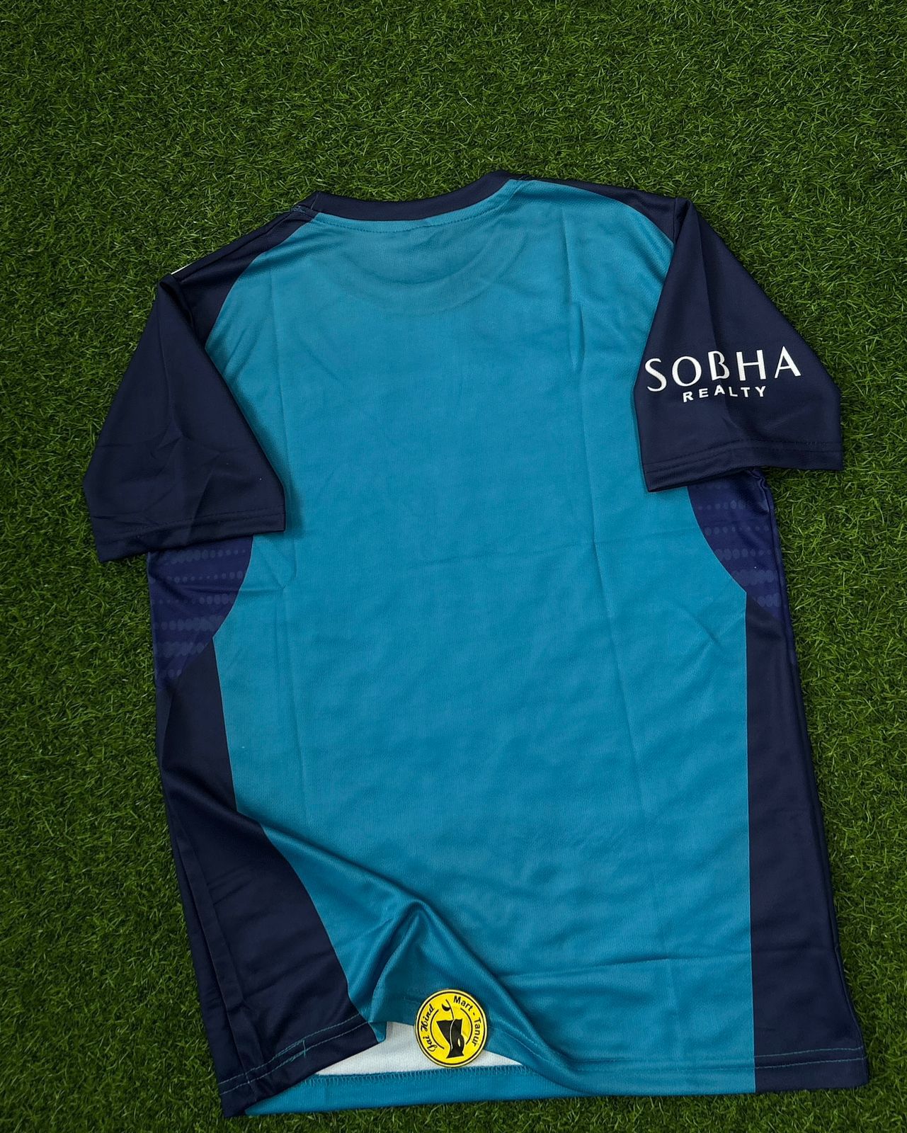 ARSENAL 2025-26 SEASON TRAINING KIT. HALFSLEEVE SUBLIMATION