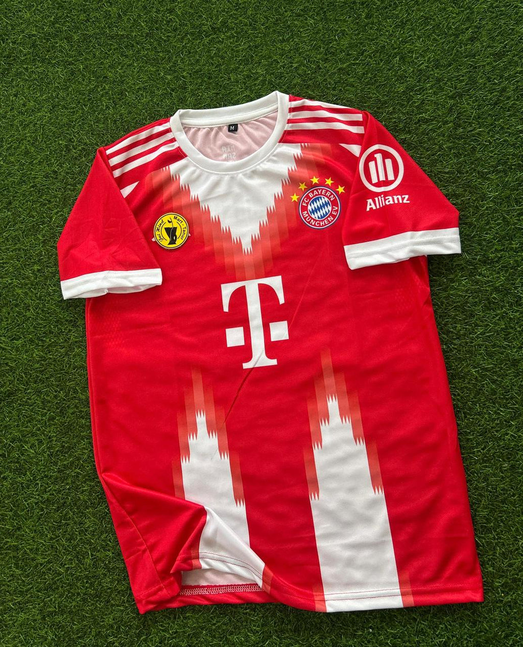 BAYERN MUNICH 2025-26 SEASON HOME KIT. HALFSLEEVE SUBLIMATION