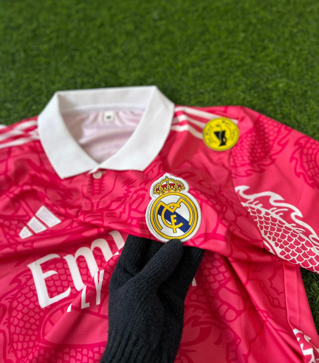 REAL MADRID PINK DRAGON SPECIAL EDITION . HALFSLEEVE POLO EMBROIDERY