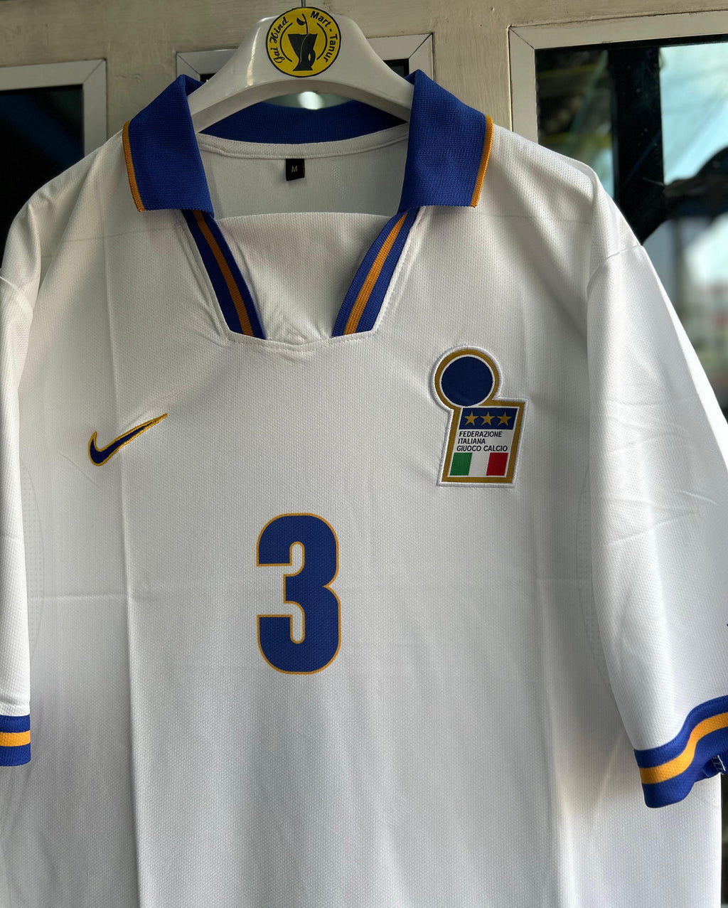 ITALY 1996-97 AWAY KIT . FIVESLEEVE POLO EMBROIDERY