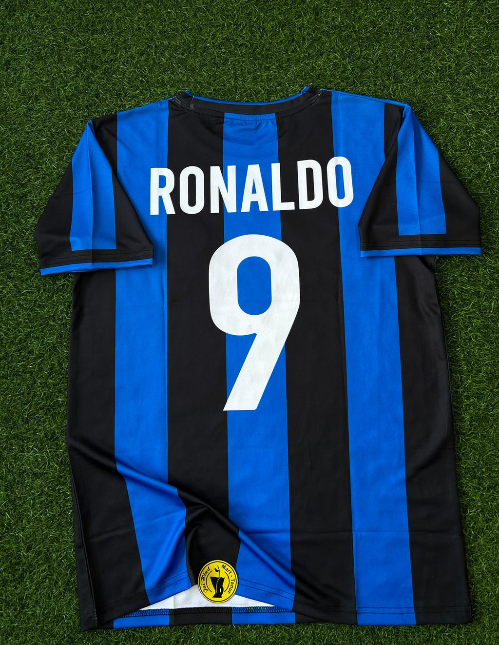 INTERMILAN 1999-00  HOME KIT. R9 HALFSLEEVE EMBROIDERY