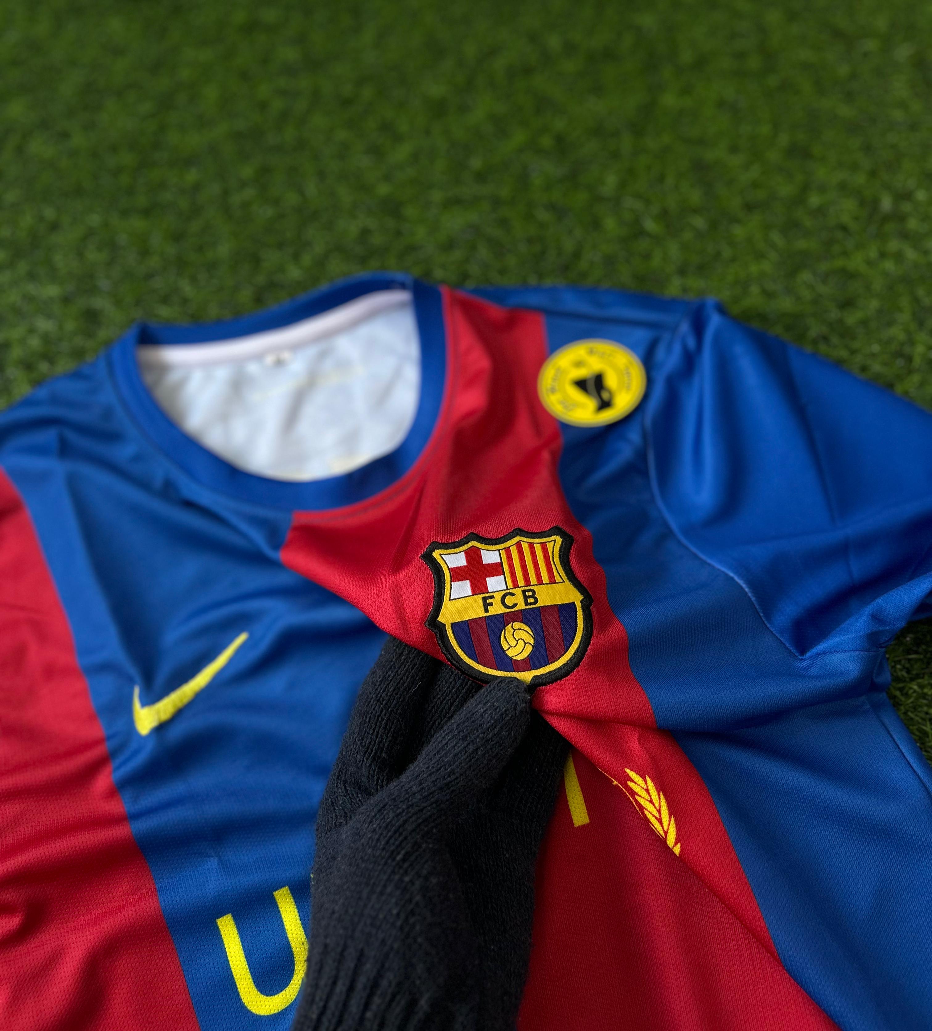 FC BARCELONA  2005-06 SEASON HOME KIT