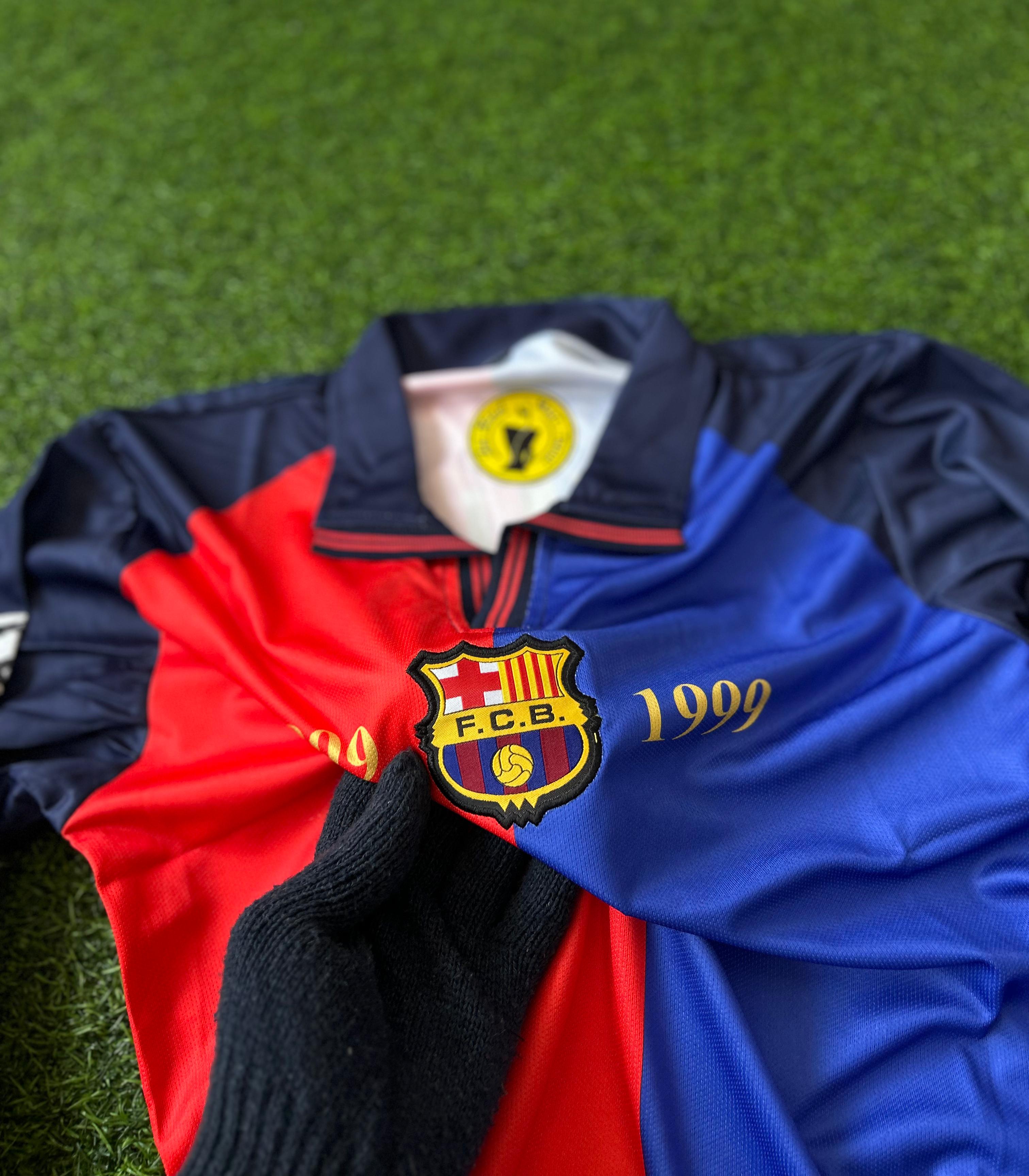 BARCELONA 1999-00 HOME KIT, FULLSLEEVE POLO EMBROIDERY