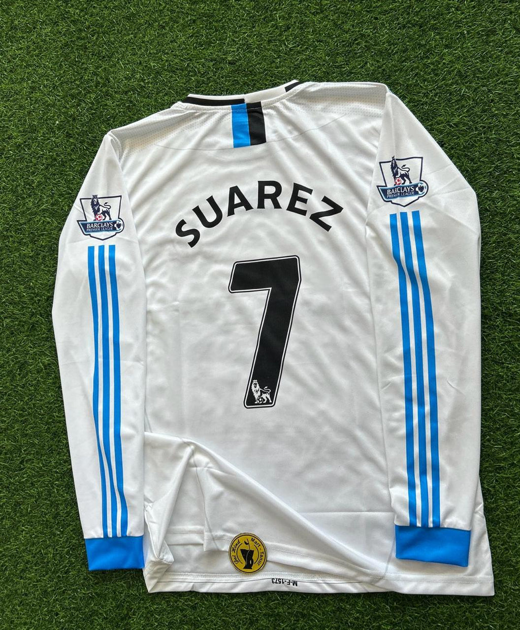 LIVERPOOL  2011-12 THIRD KIT. FULLSLEEVE EMBROILEDERY
