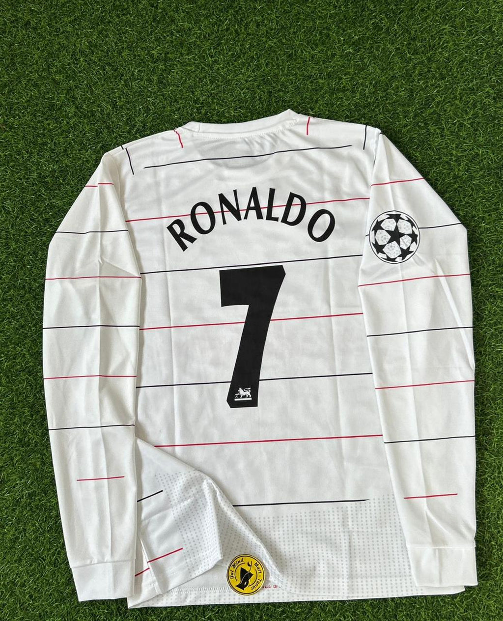 MAN UNITED 2003-04 THIRD KIT. FULLSLEEVE EMBROILEDERY