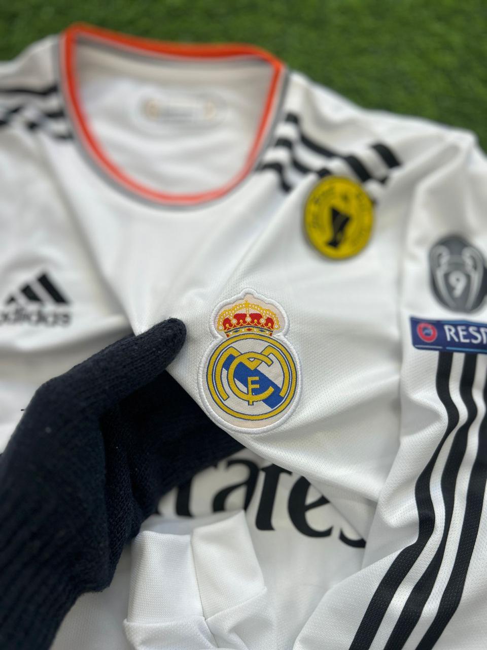 REAL MADRID 2014 HOME KIT. FULLSLEEVE EMBROILEDERY