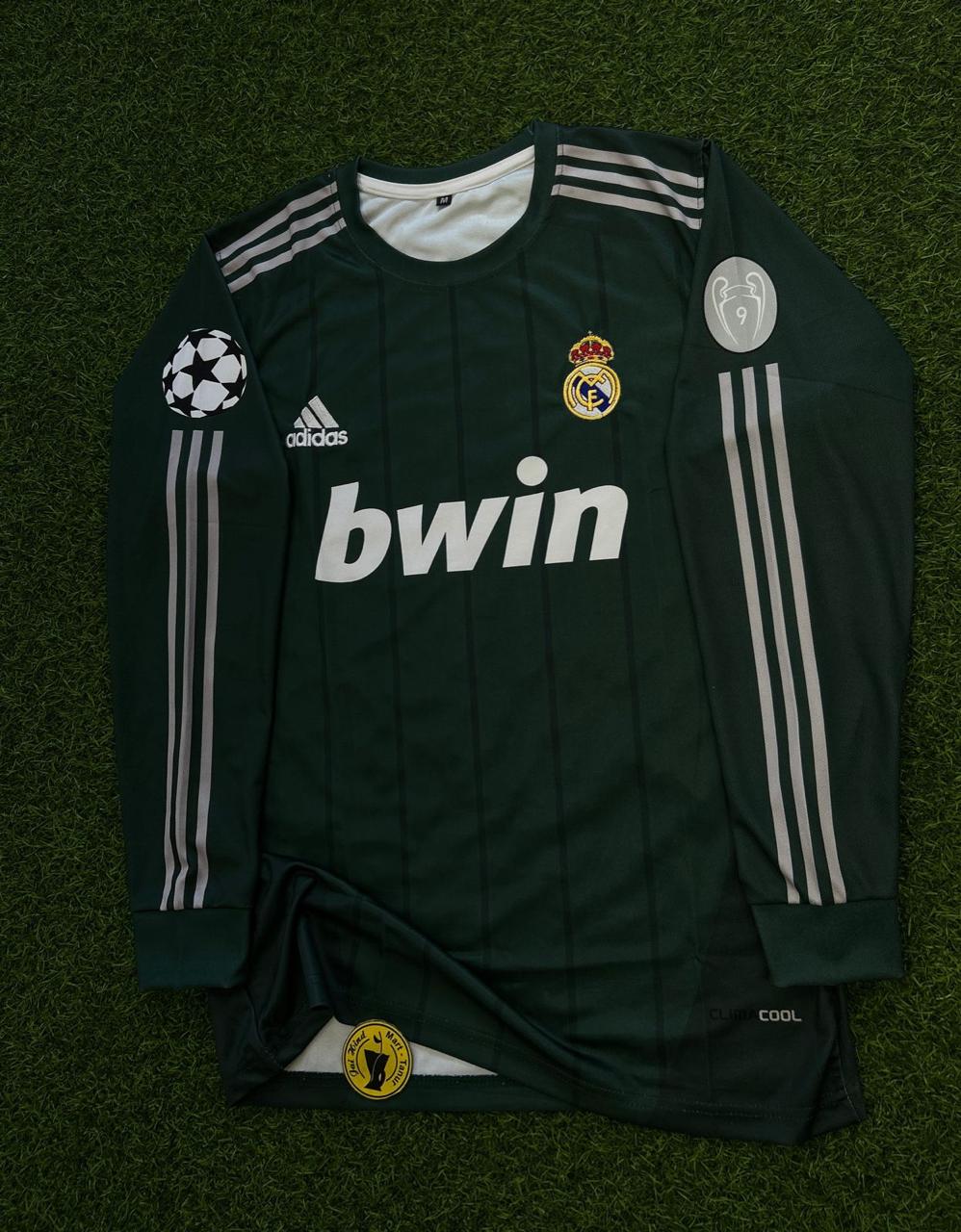 REAL MADRID 2012-13 THIRD KIT. FULLSLEEVE EMBROILEDERY