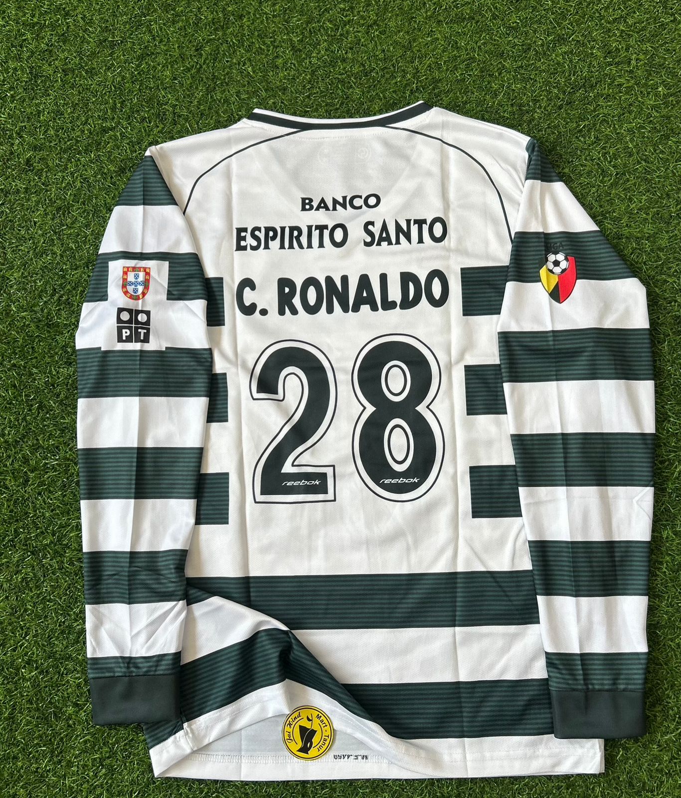 SPORTING CP 2001-03 HOME KIT, FULLSLEEVE EMBROIDERY