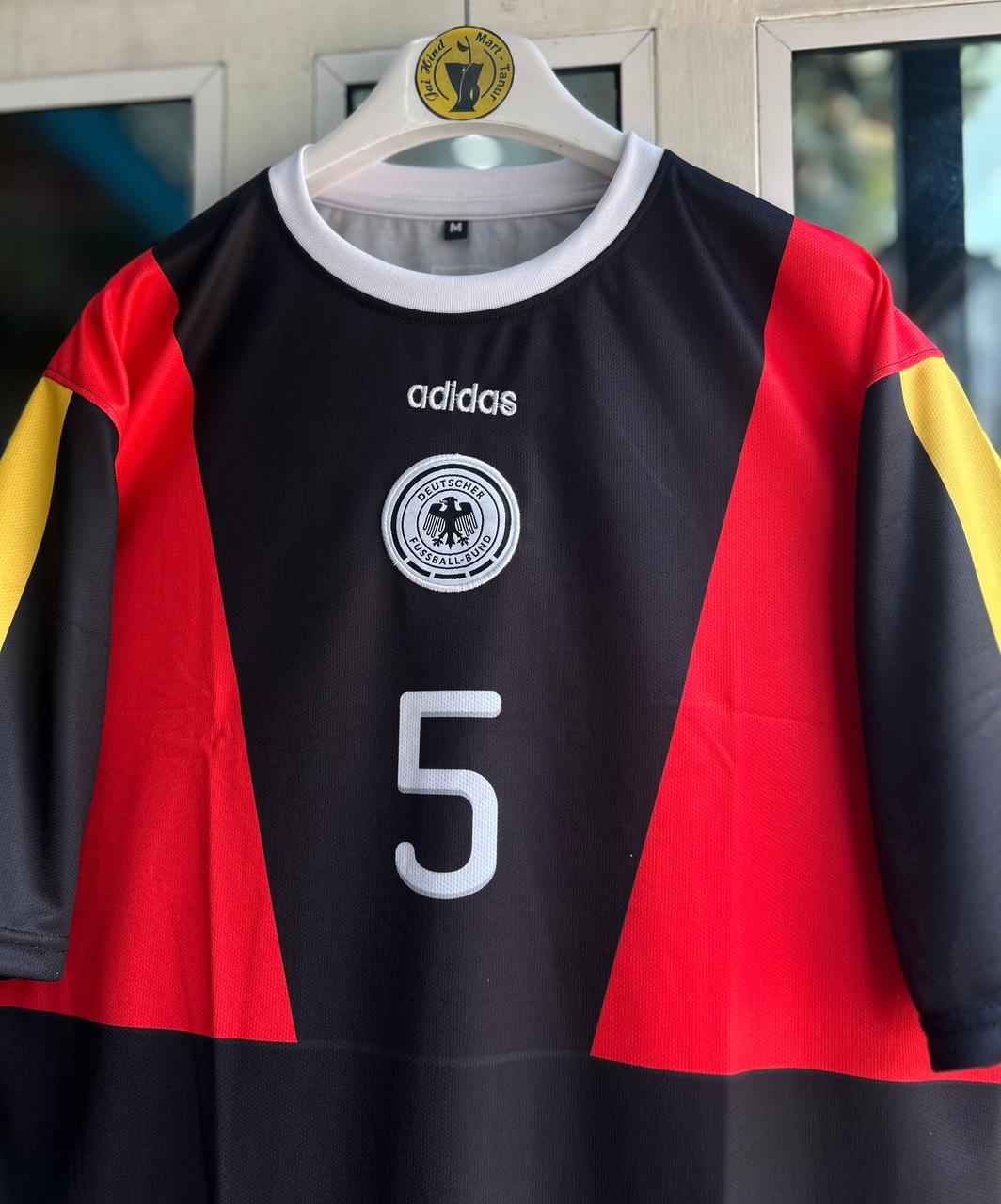 GERMANY VINTAGE SPECIAL EDITION. FIVESLEEVE EMBROIDERY