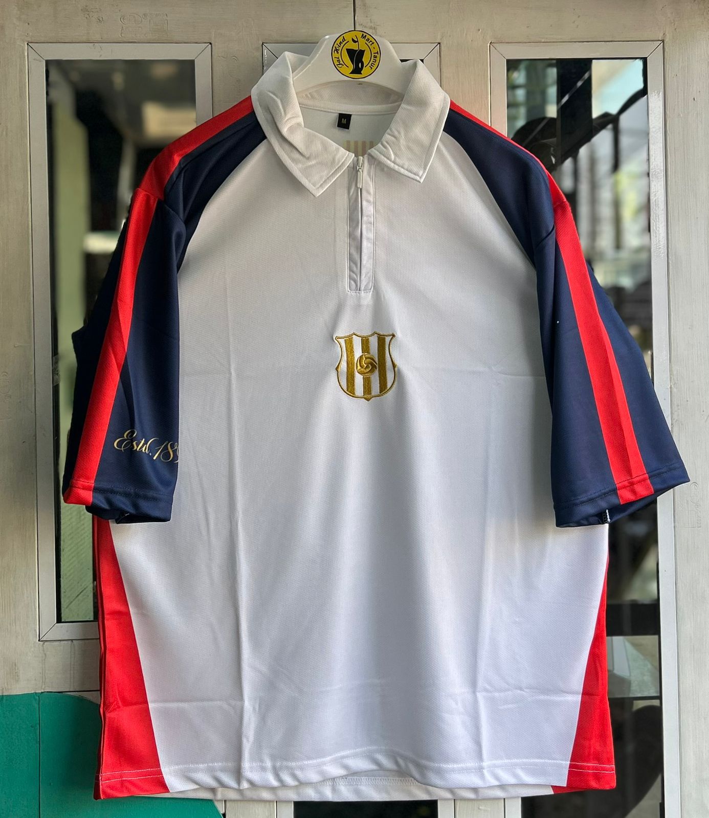 BARCELONA VINTAGE SPECIAL EDITION .FIVESLEEVE POLO EMBROIDERY