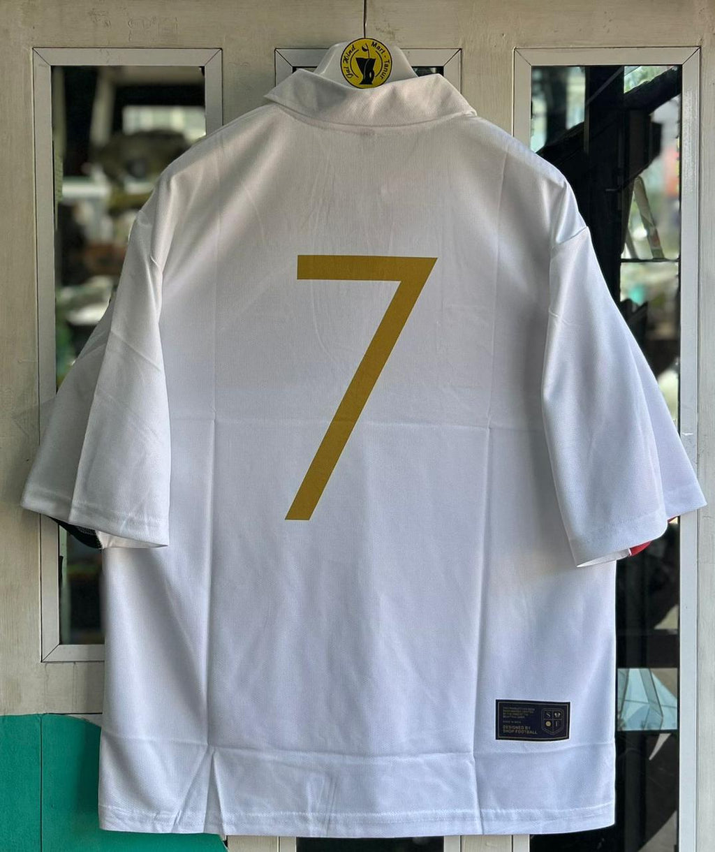 PORTUGAL VINTAGE SPECIAL EDITION .FIVESLEEVE EMBROIDERY POLO