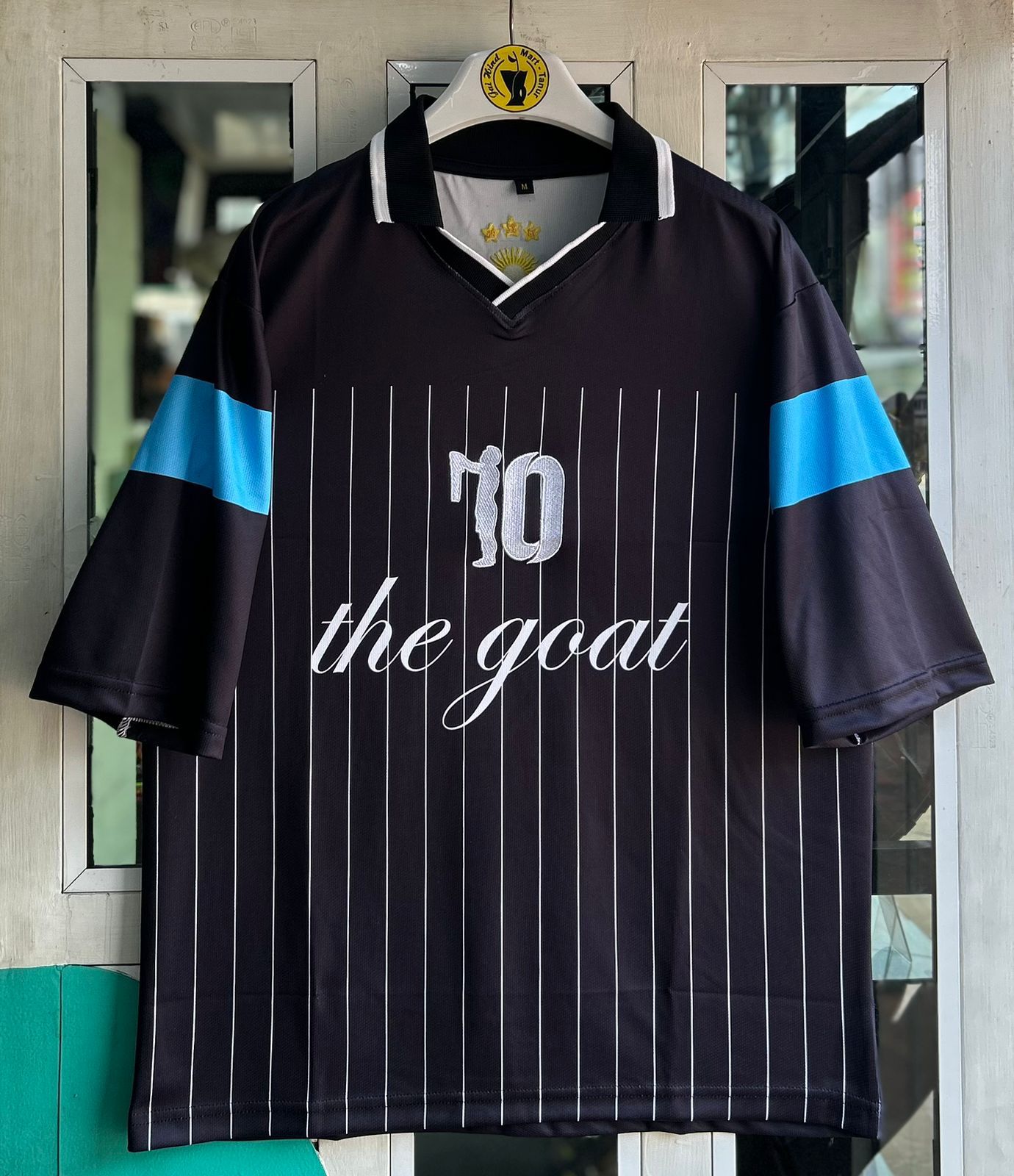 ARGENTINA SPECIAL EDITION,MESSI TRIBUTE . FIVESLEEVE POLO EMBROIDERY