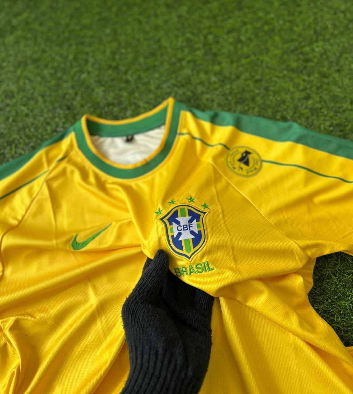 BRAZIL 1998 HOME KIT, HALFSLEEVE EMBROIDERY