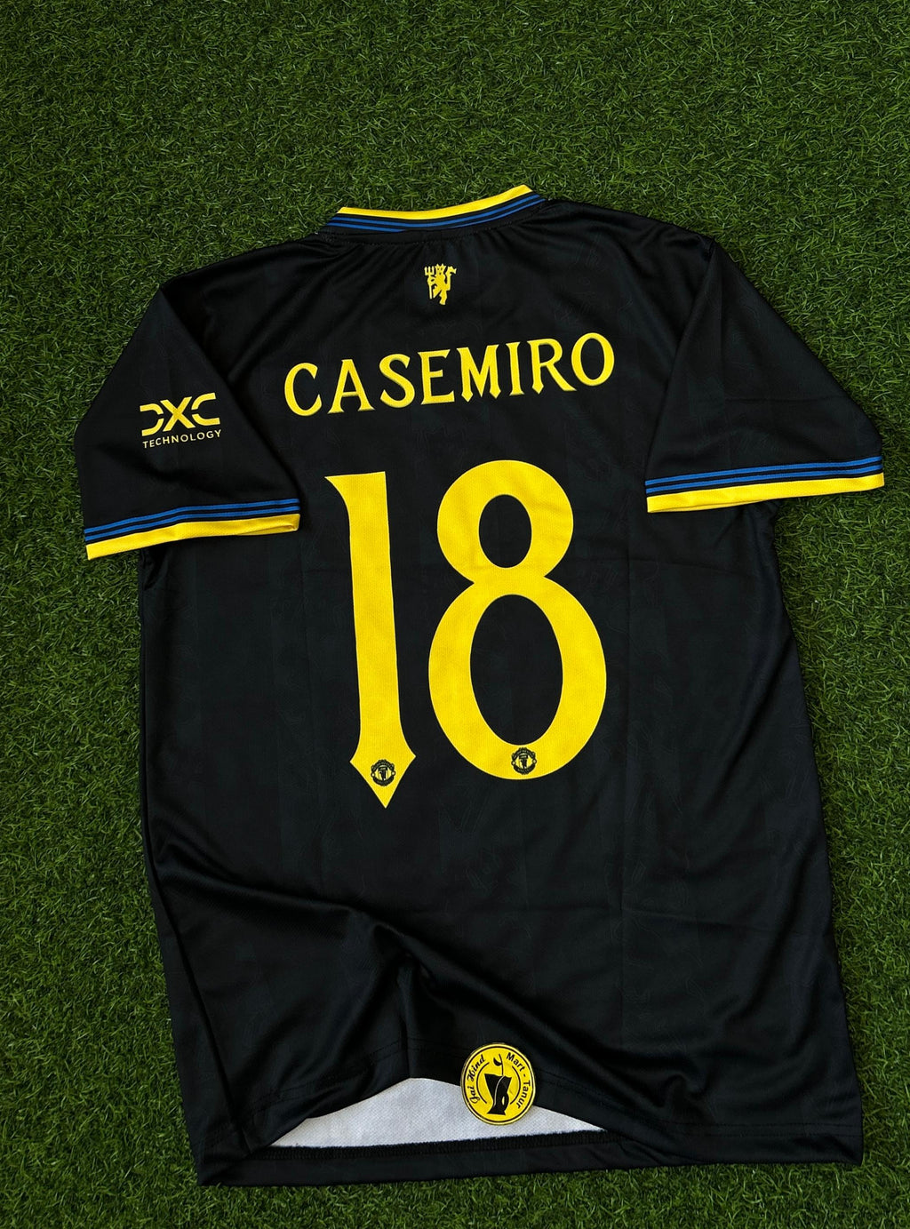 MAN UNITED 2025-26 SEASON THIRD KIT, HALFSLEEVE SUBLIMATION