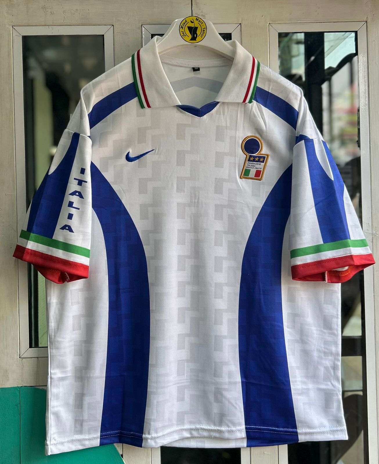 ITALY 1995-96 TRAINING KIT, FIVESLEEVE POLO EMBROIDERY