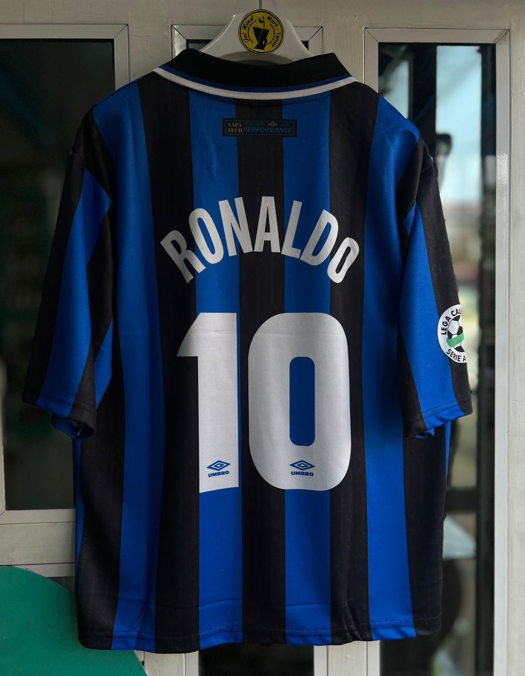 INTERMILAN 1997-98 HOME KIT,FIVESLEEVE POLO EMBROIDERY