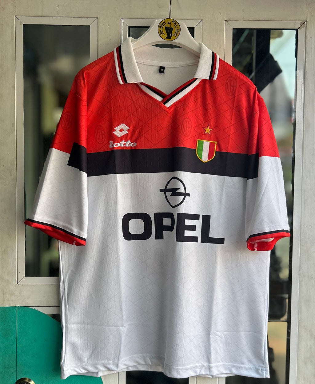 AC MILAN 1994-95 AWAY KIT, FIVESLEEVE POLO EMBROIDERY